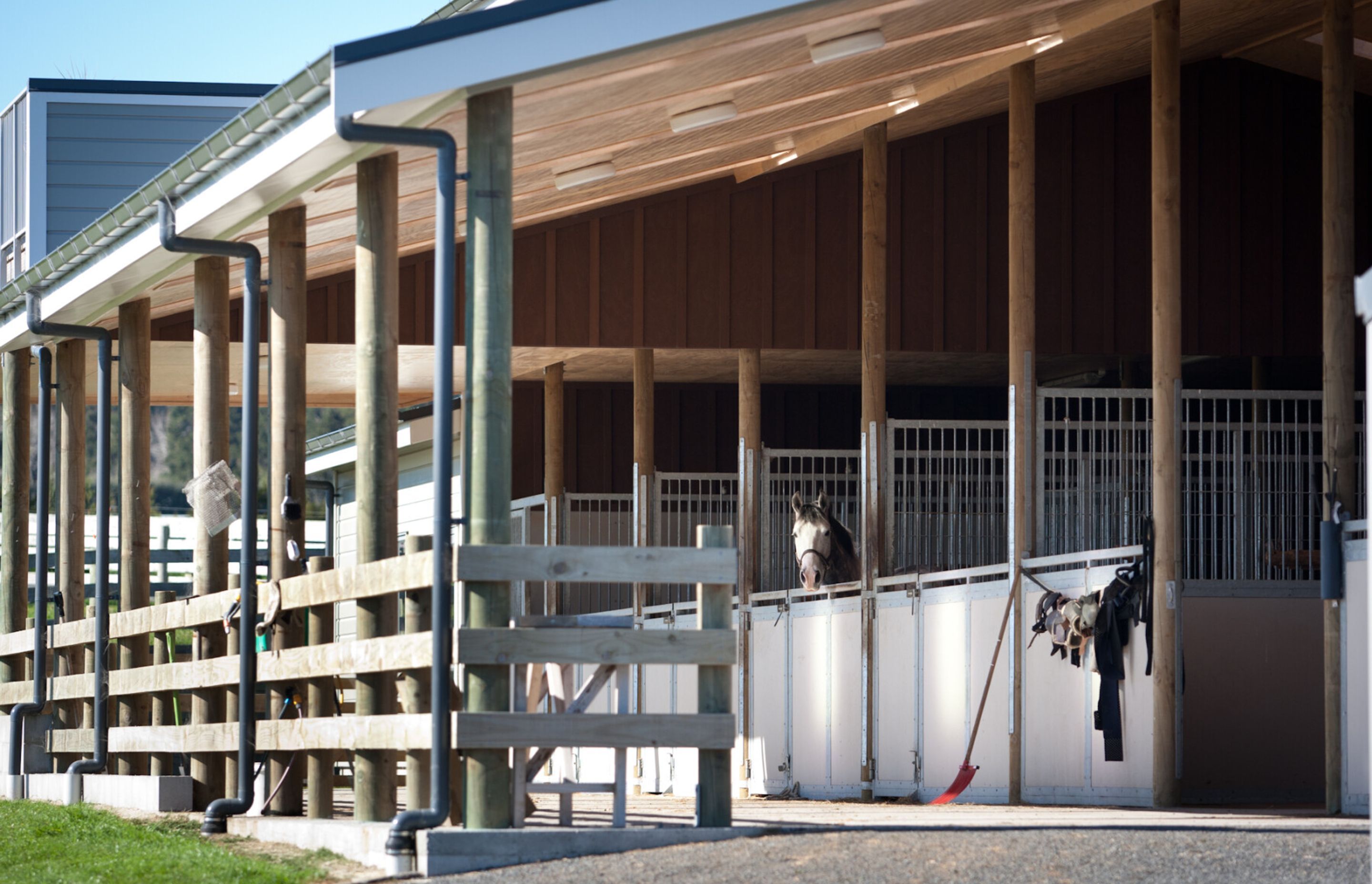 Dickey-Blyde Stables