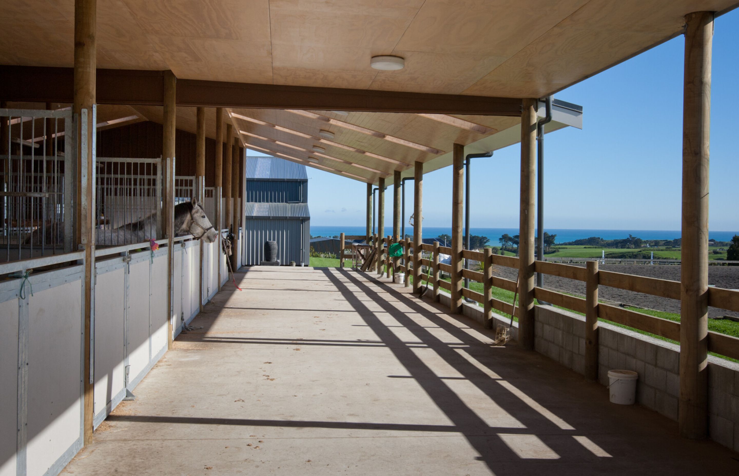 Dickey-Blyde Stables