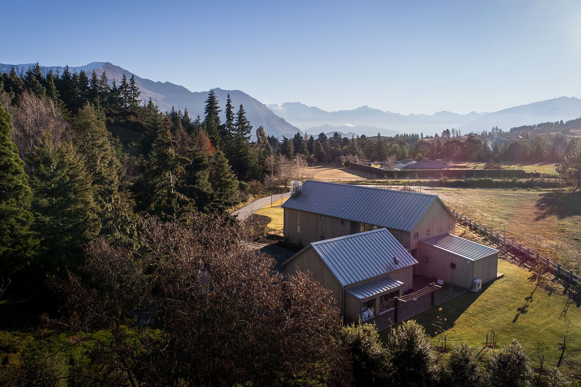 Mount Iron Barn, Wanaka
