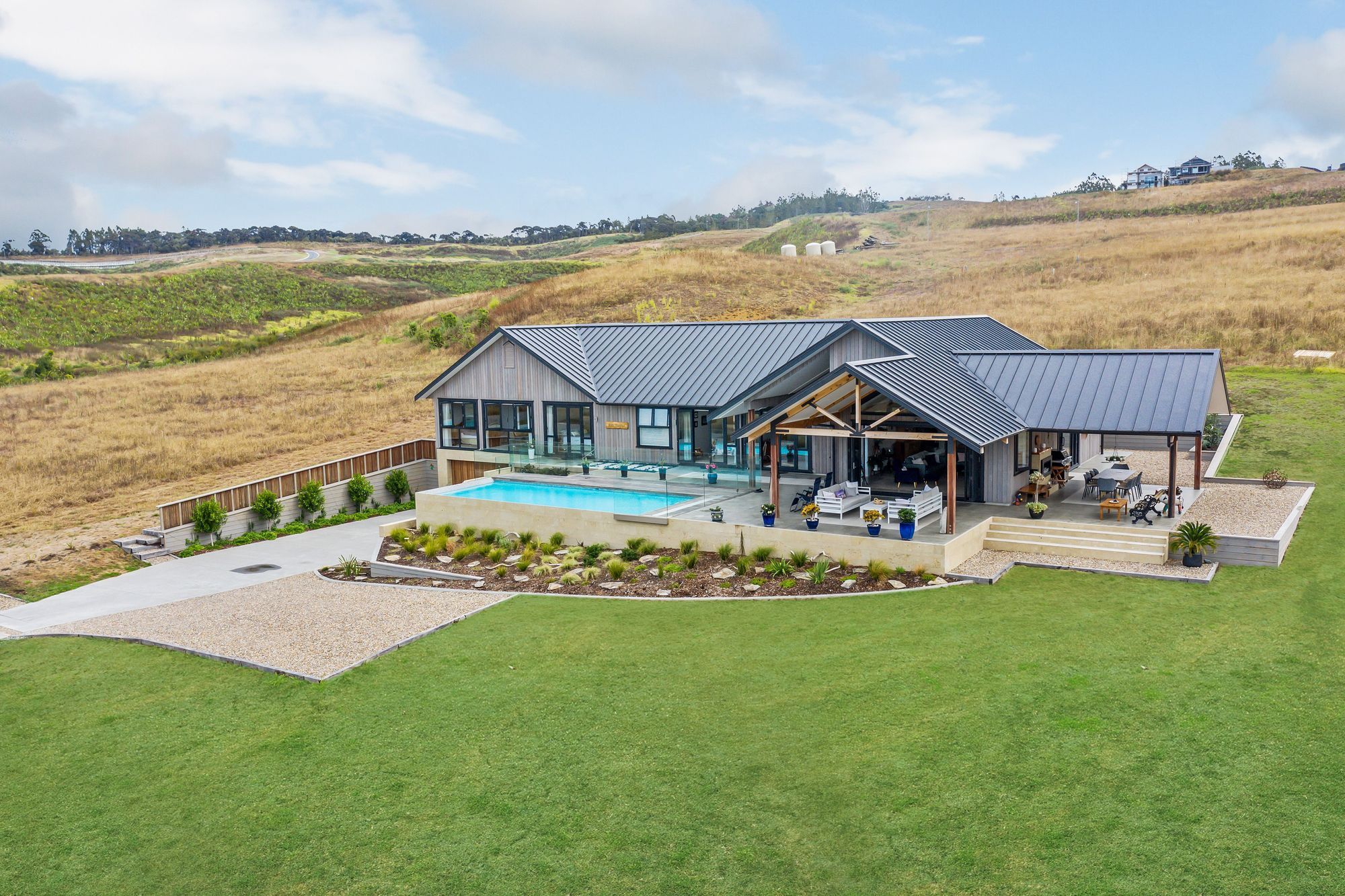 Weiti Bay Residence
