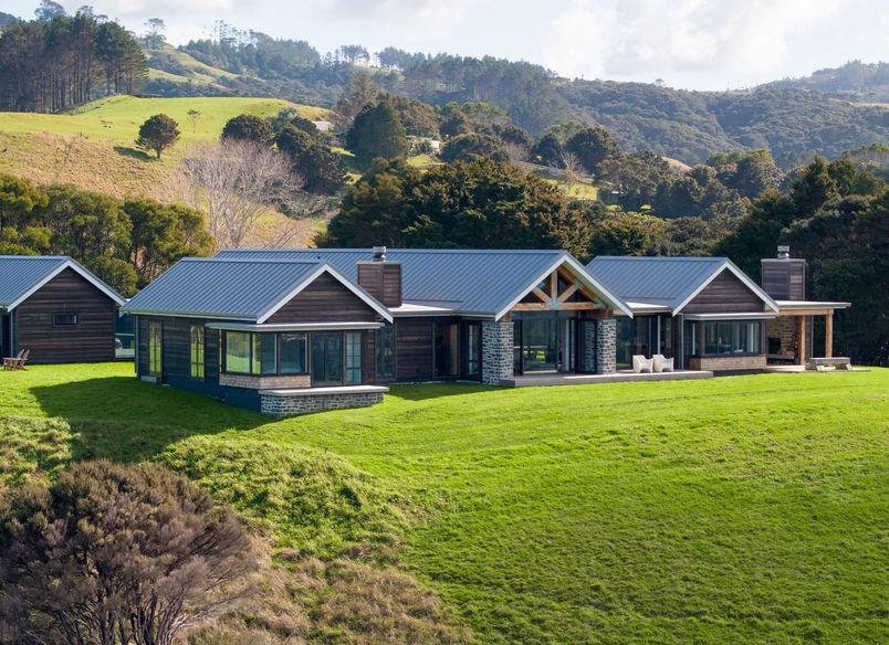 Leigh / Kourataki Farm House