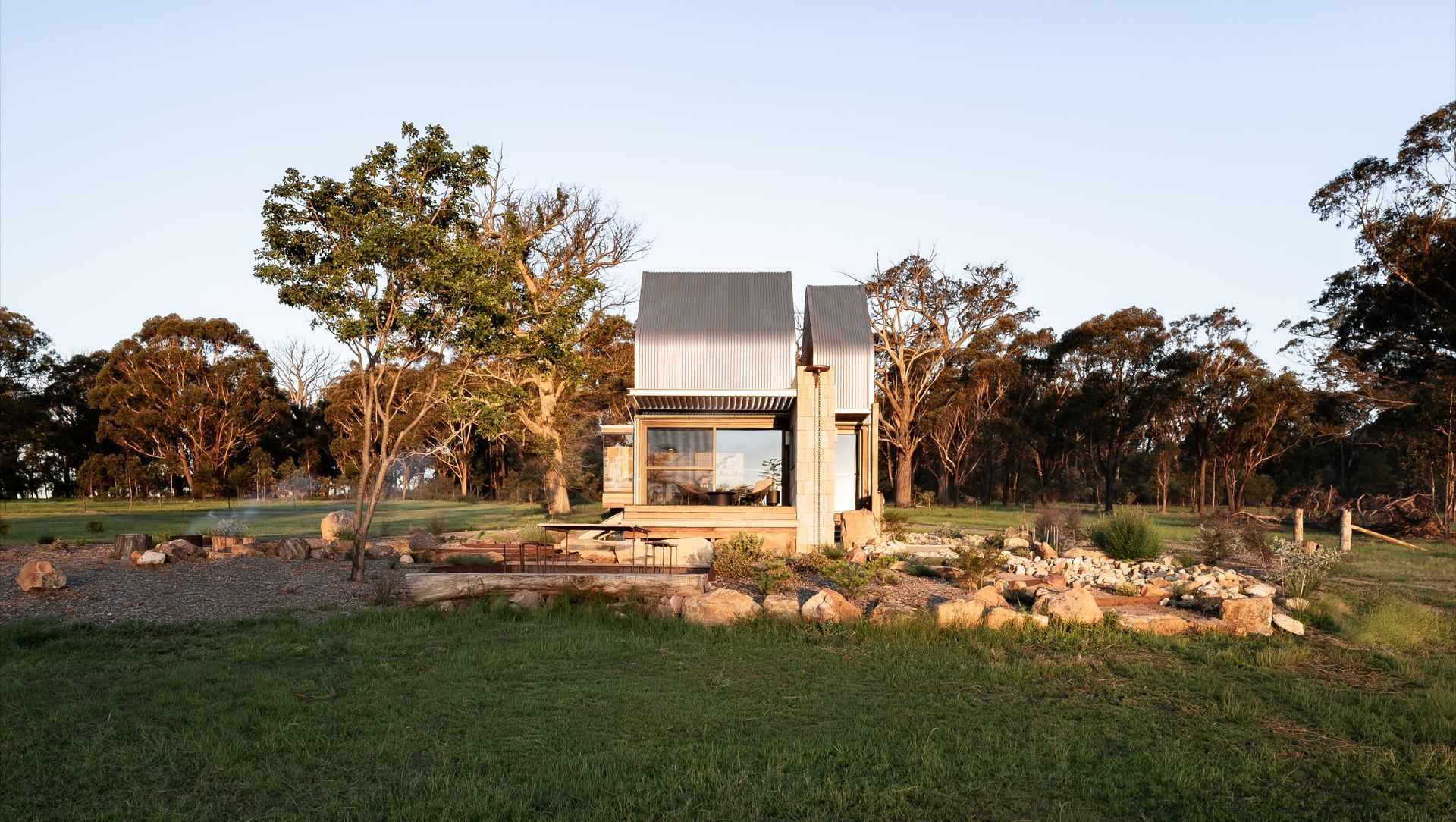Under Stars and Sky Cabin banner