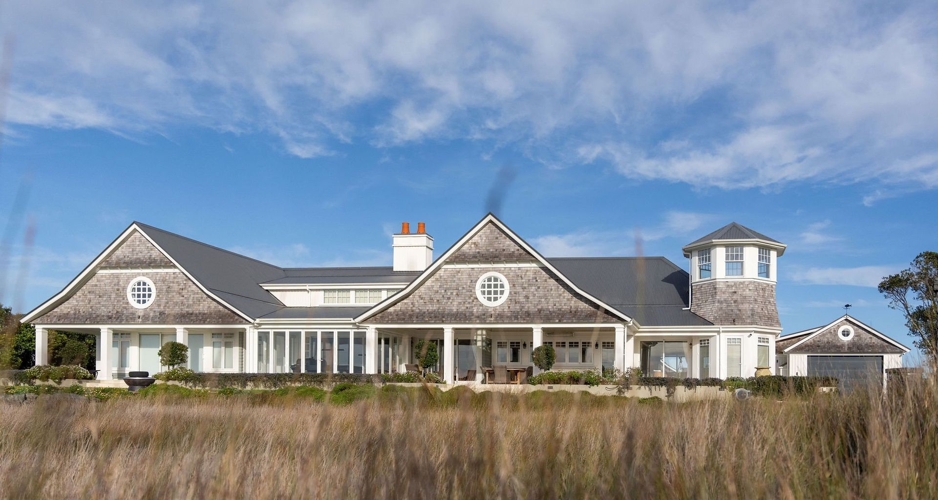 Hamptons-style Home banner