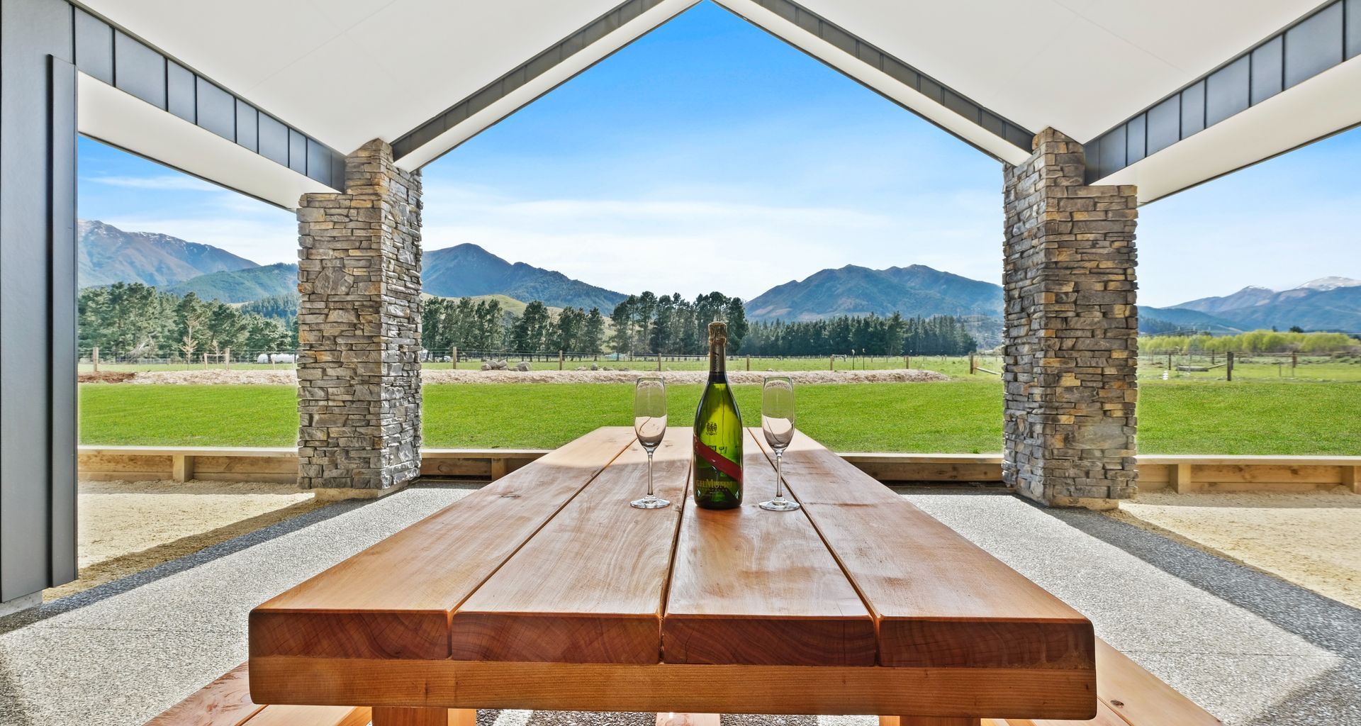 Hanmer Springs | Woodbank Rd banner