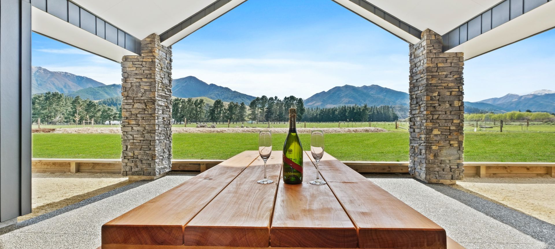 Hanmer Springs | Woodbank Rd banner