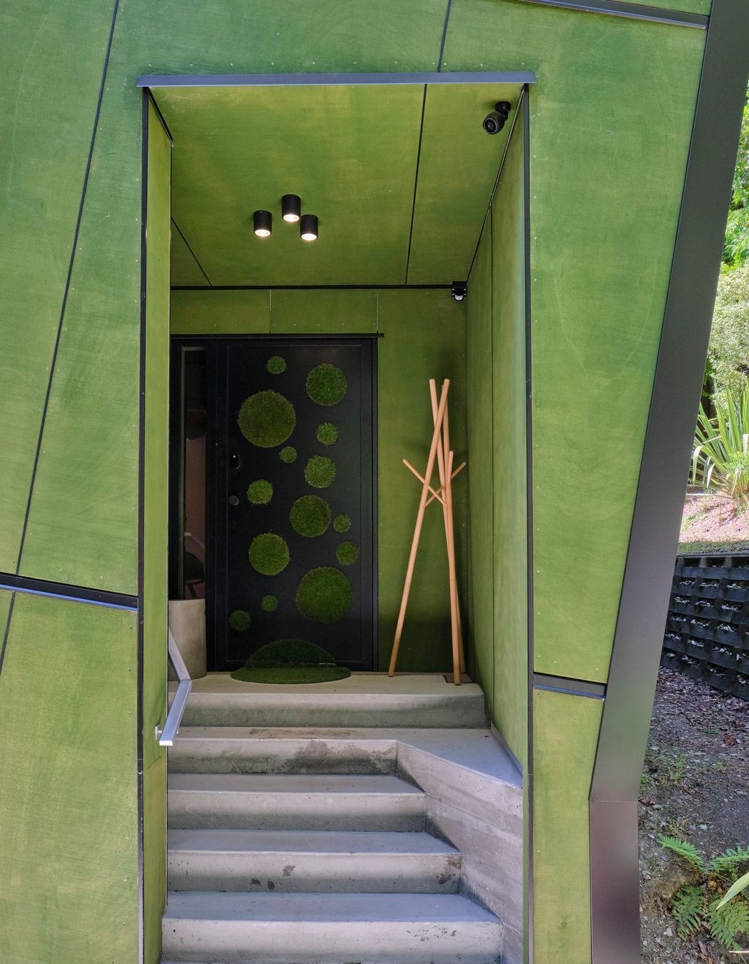 The Black House Part Two