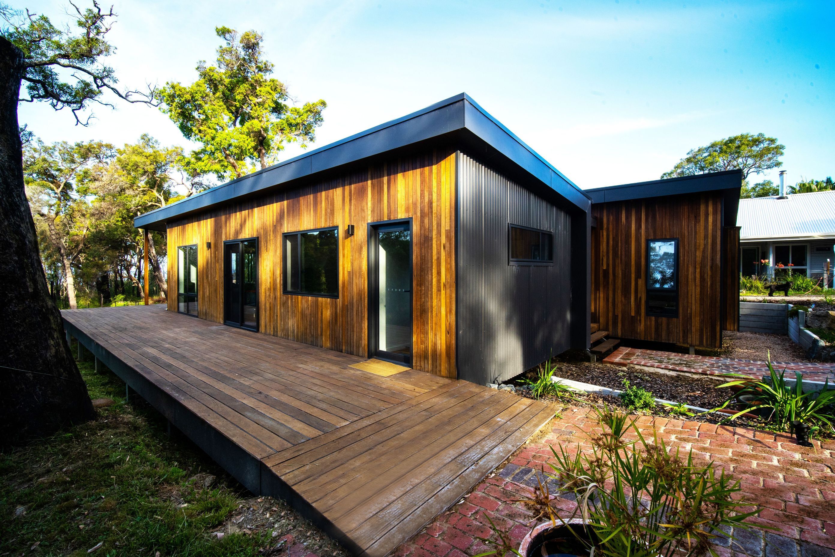 Ecoliv-Mallacoota3.jpg
