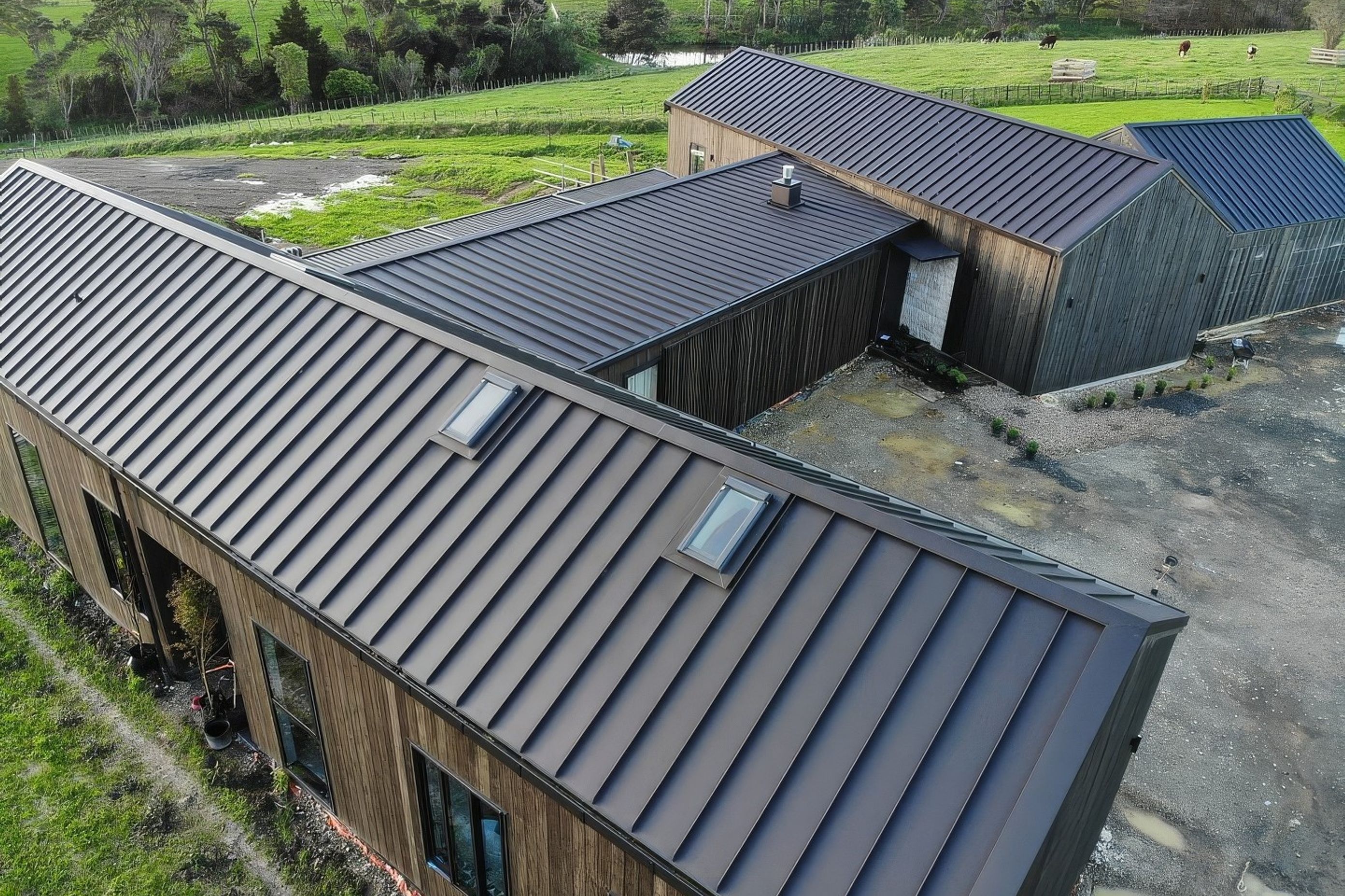 EuroclassRoofingEspan470FlaxpodMatte2ab.jpeg