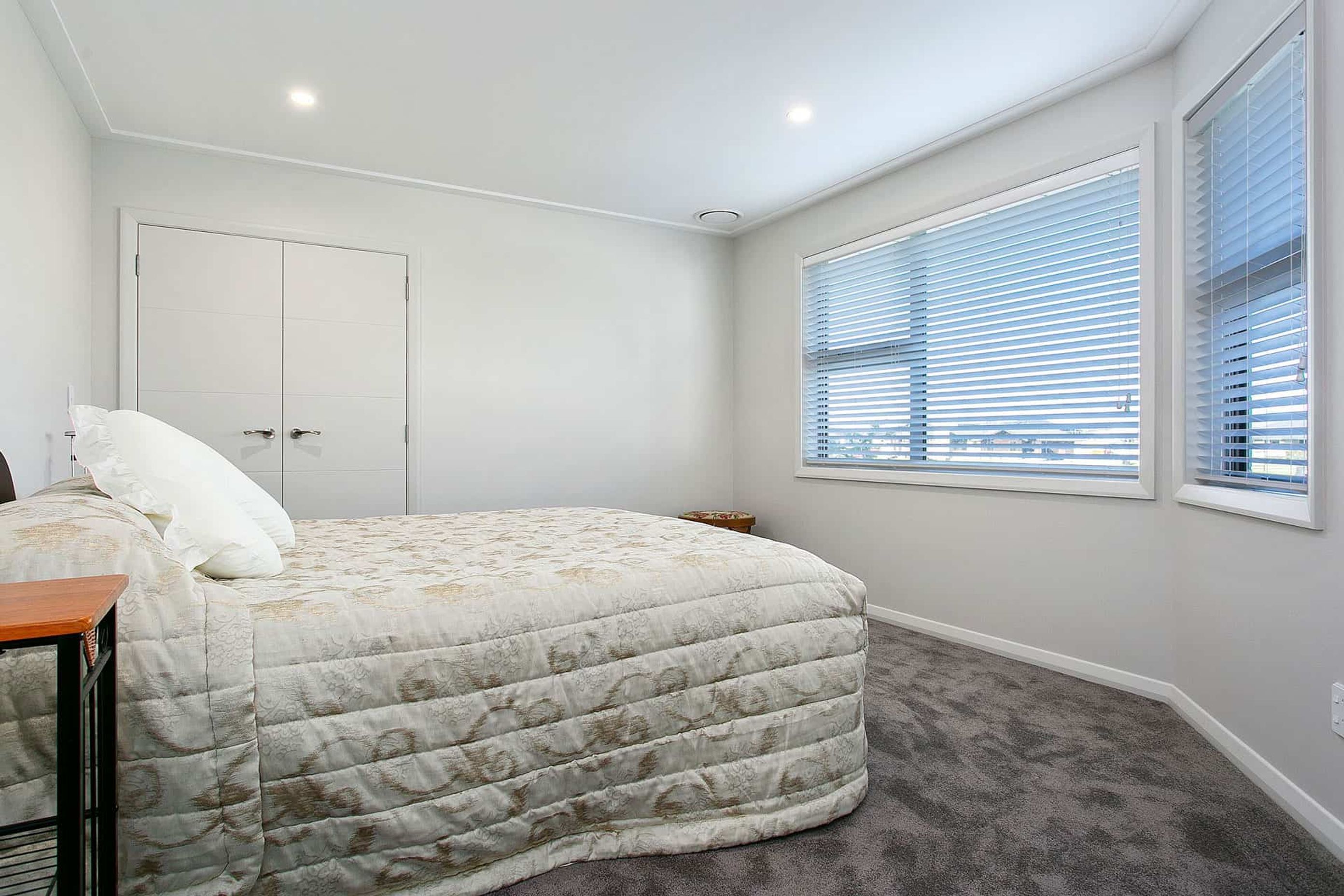 Floor-Area-373m206.jpg