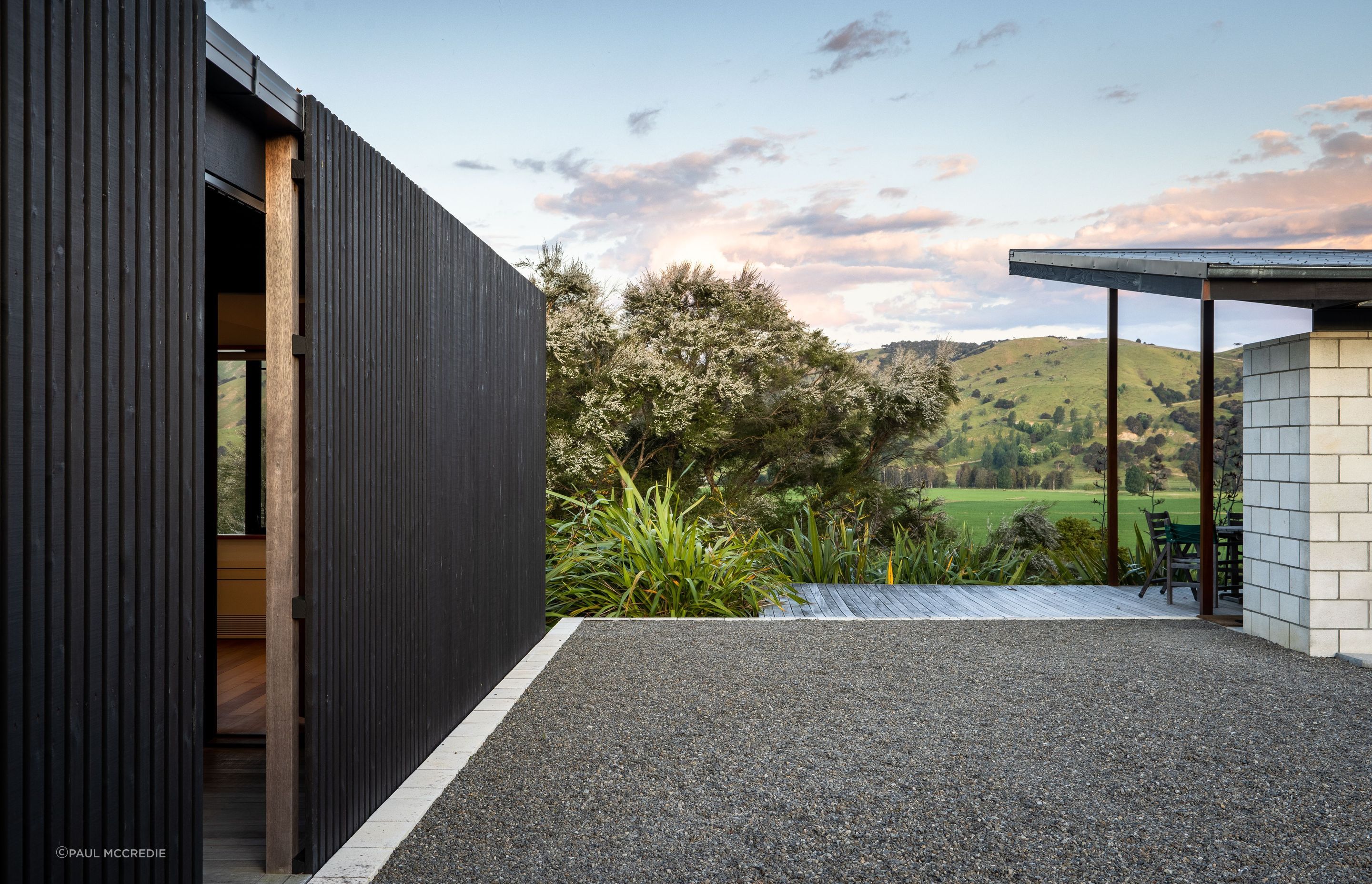 Glenmorven-Studiosconnection-to-cabinPaul-McCredie3.jpg