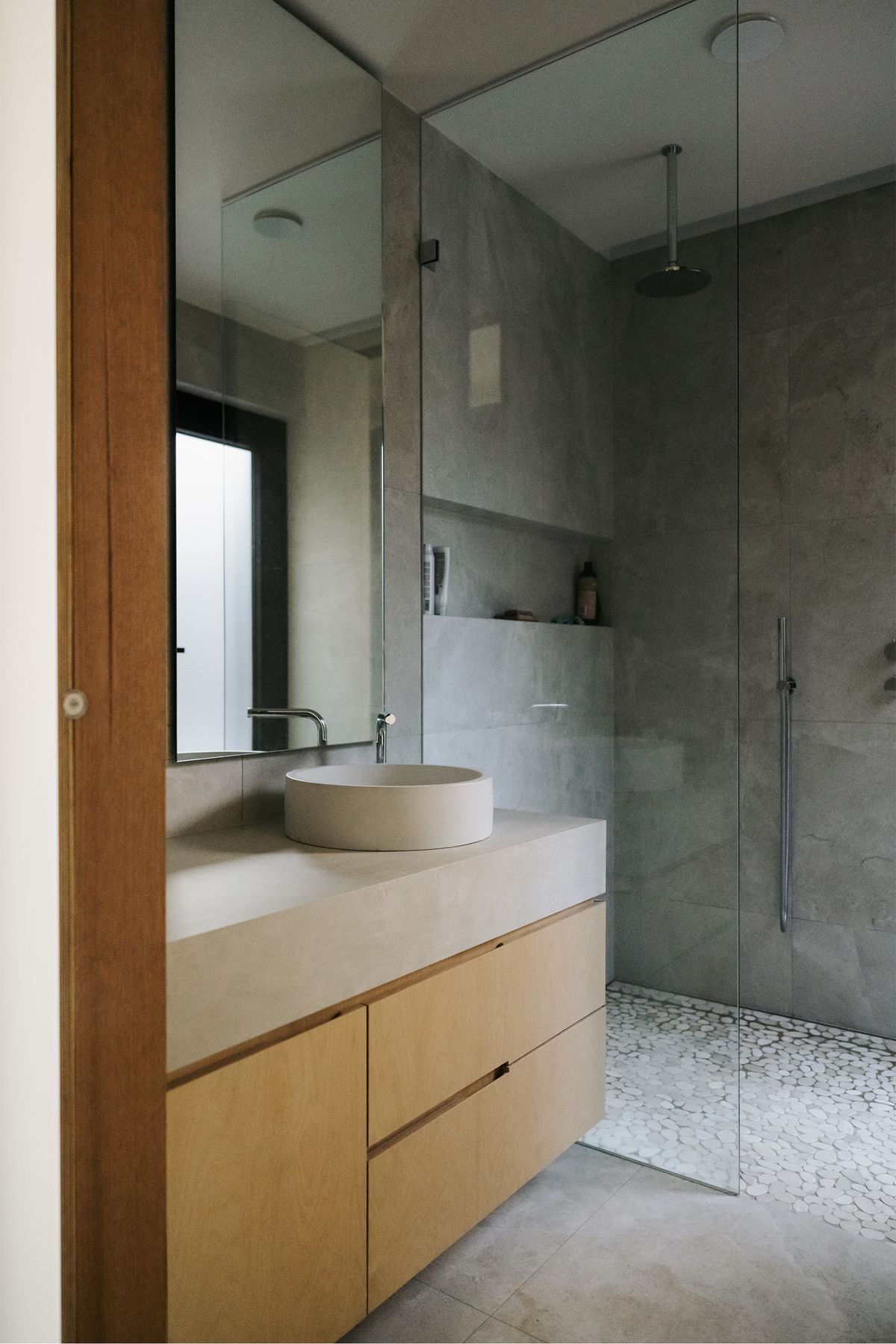 Govetts-Leap-BachBathroom.jpg