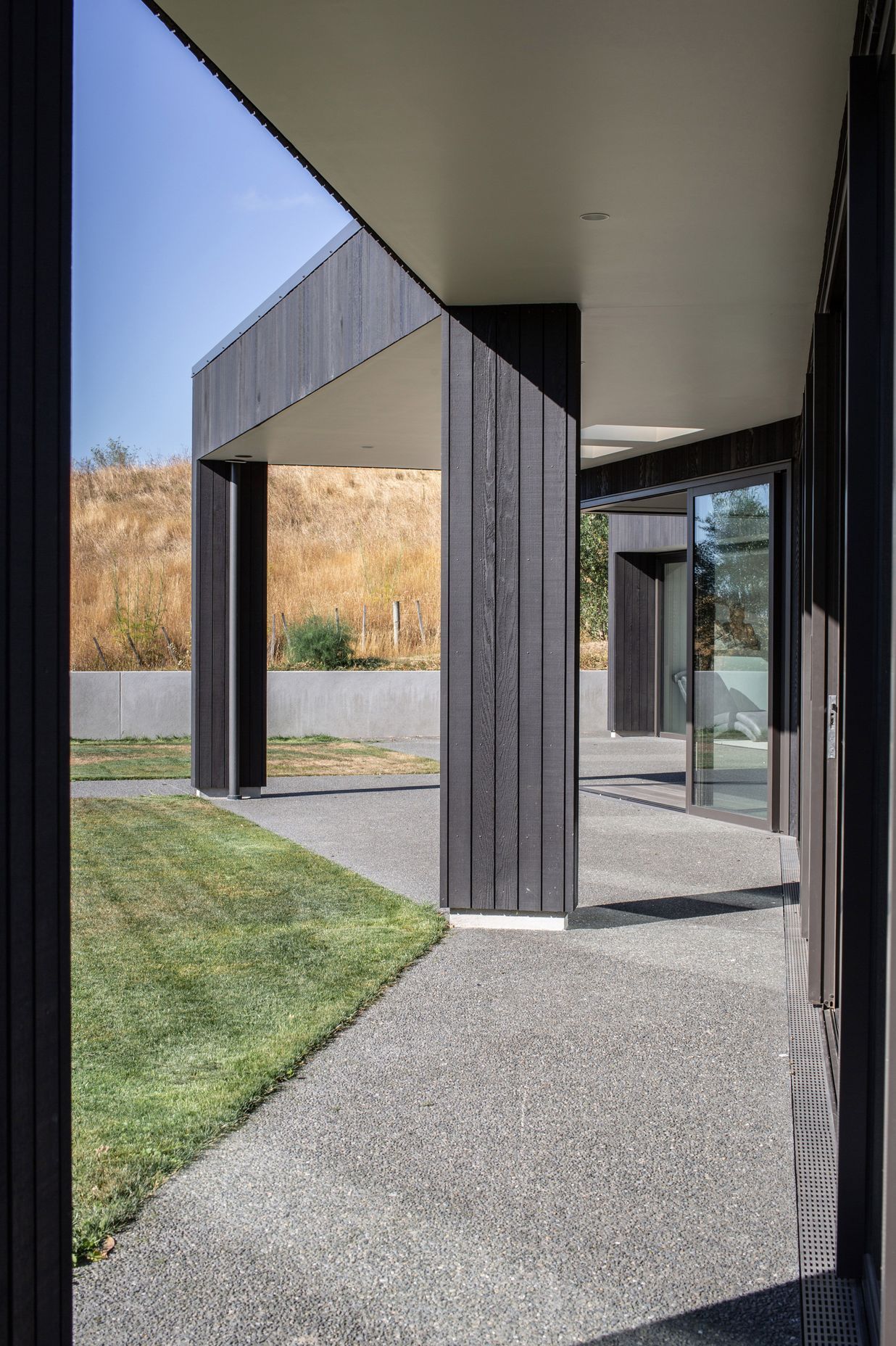 Black Barn J & D House