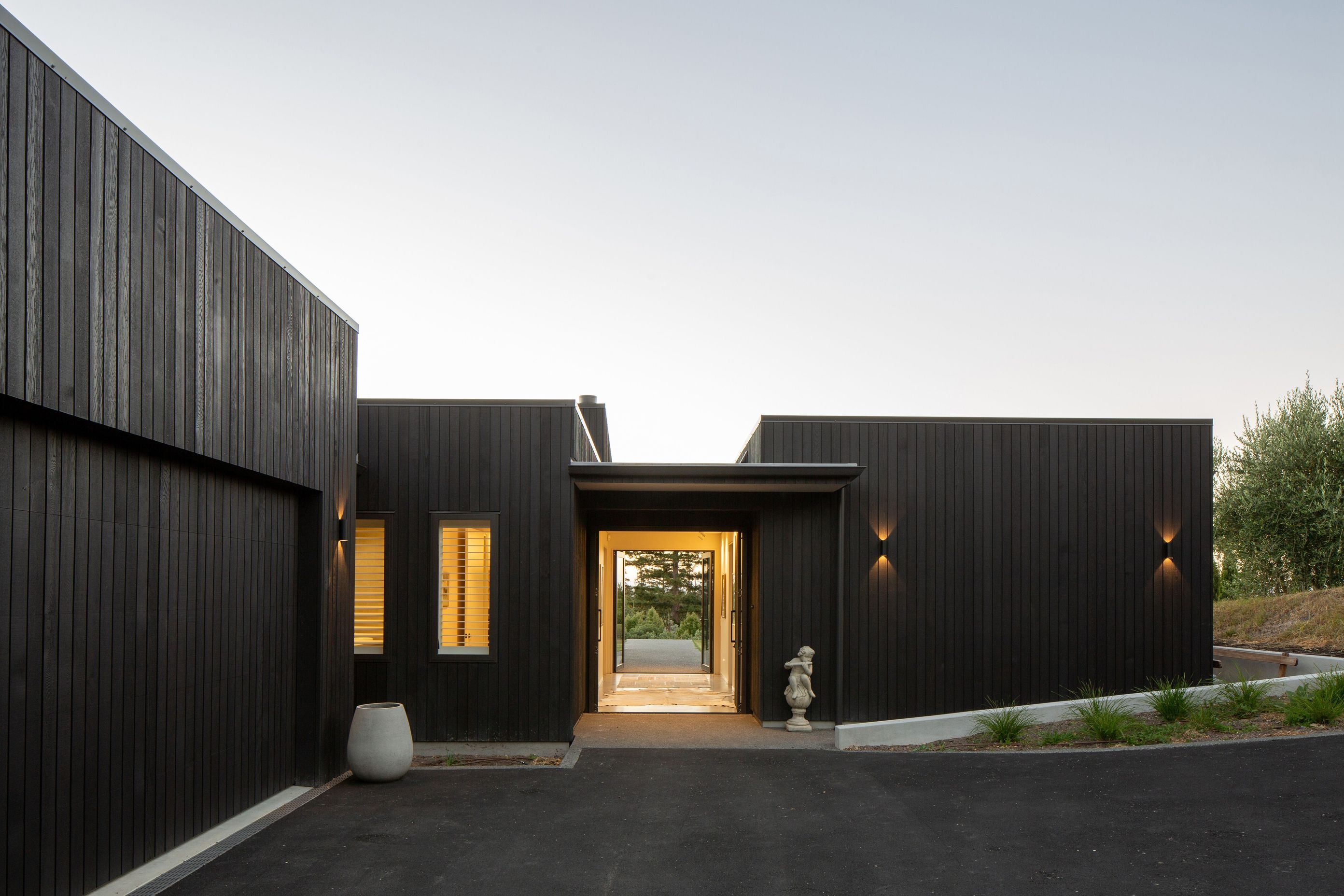 Black Barn J &amp; D House