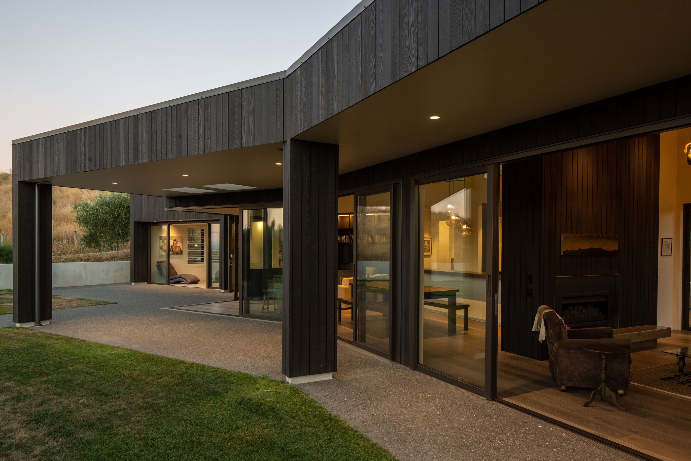 Black Barn J &amp; D House