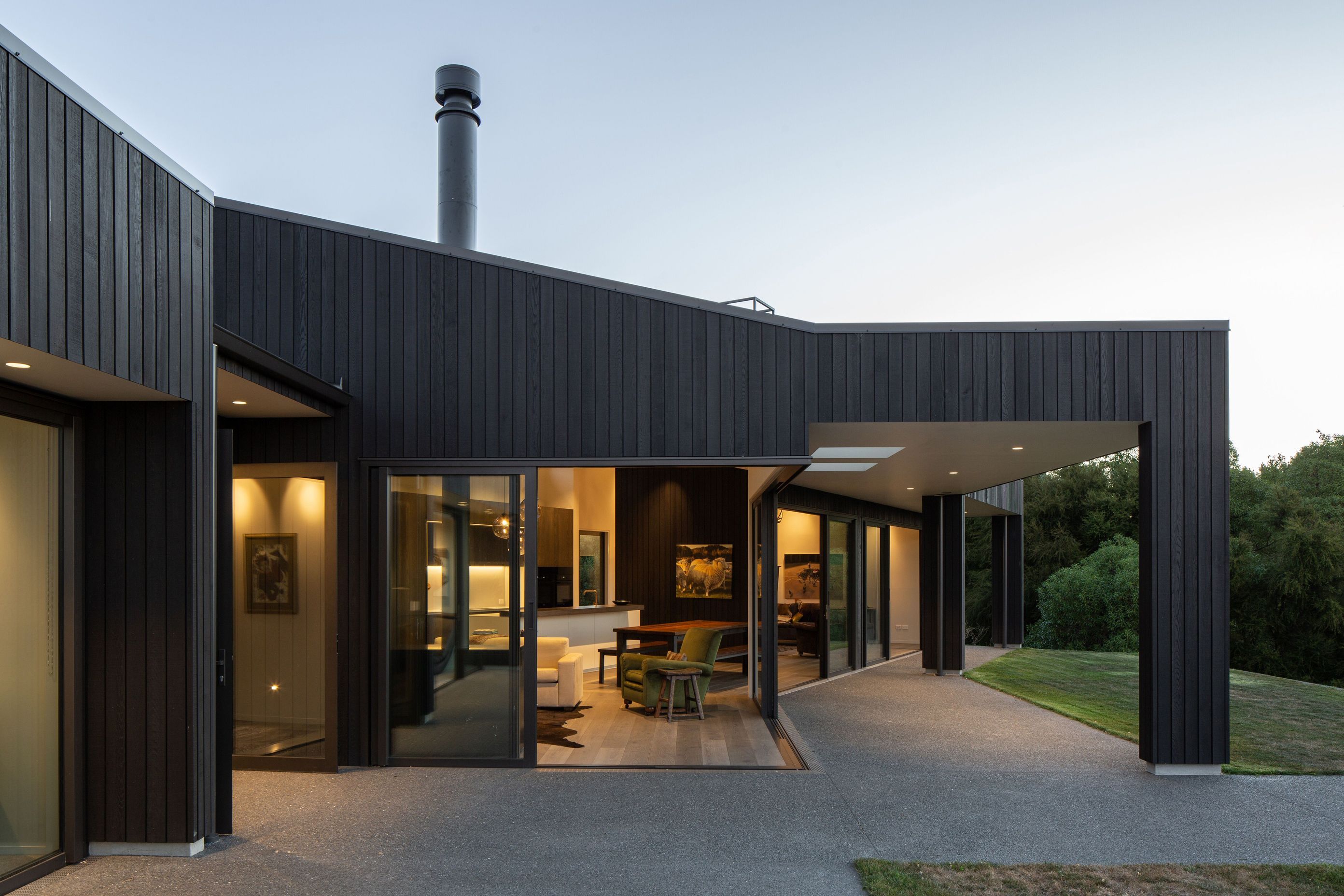 Black Barn J &amp; D House