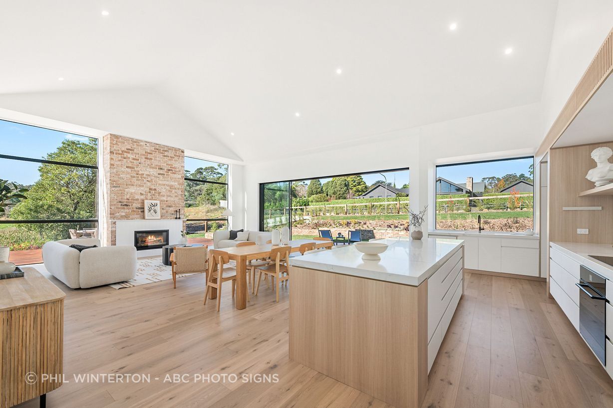 HiRes-157448-Grice-Drive-Bundanoon100938.jpg