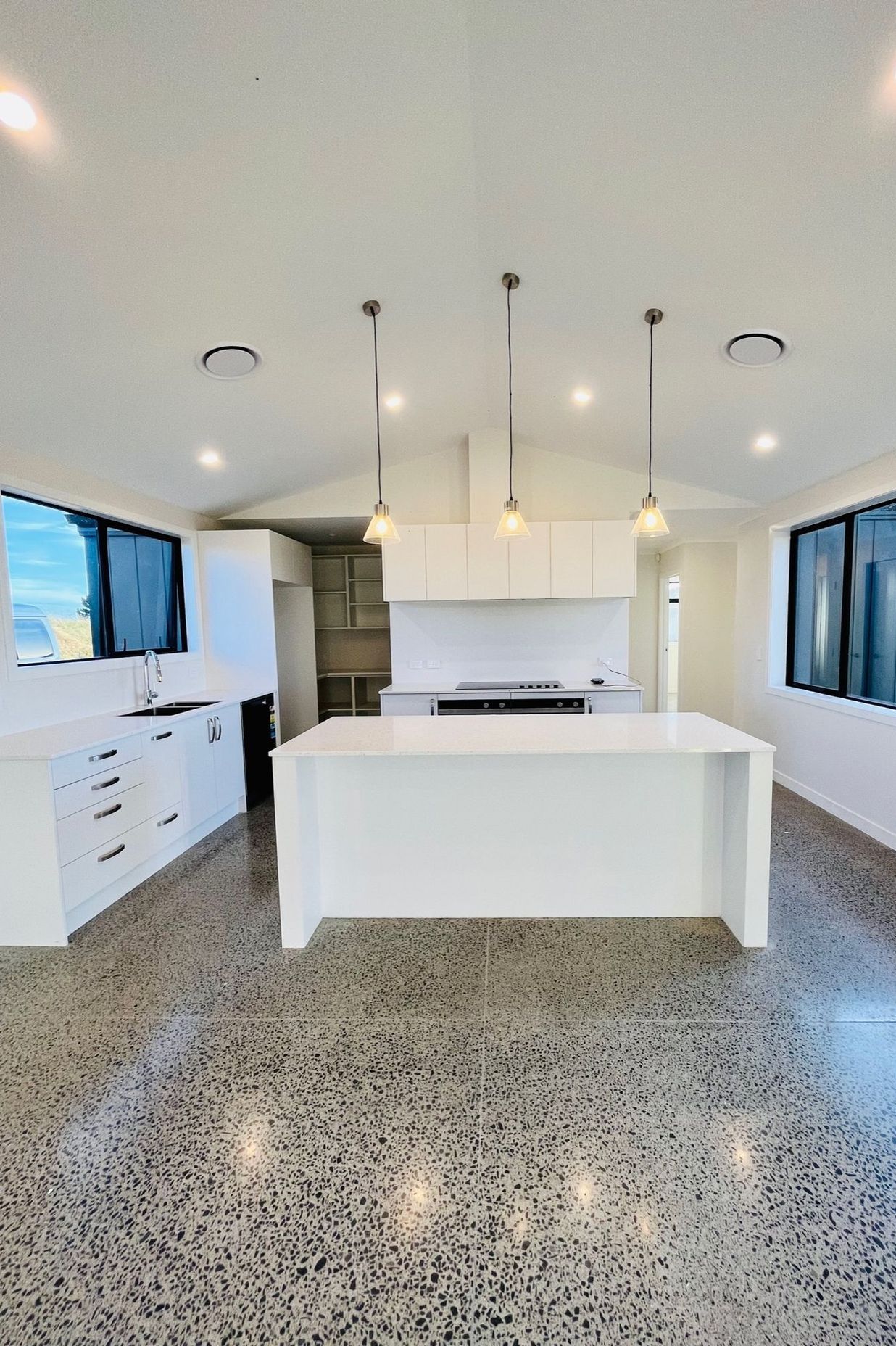 676 Glen Murray Rd - Build