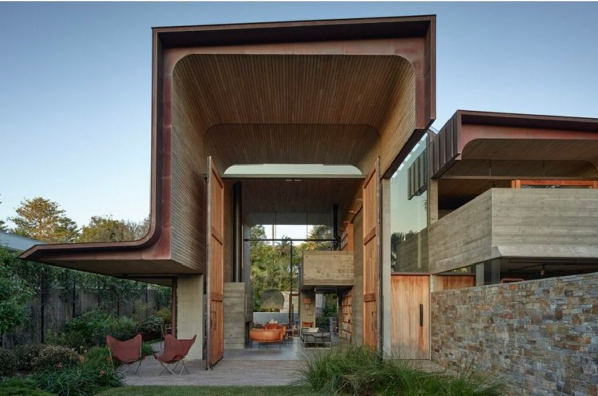 Backdune House