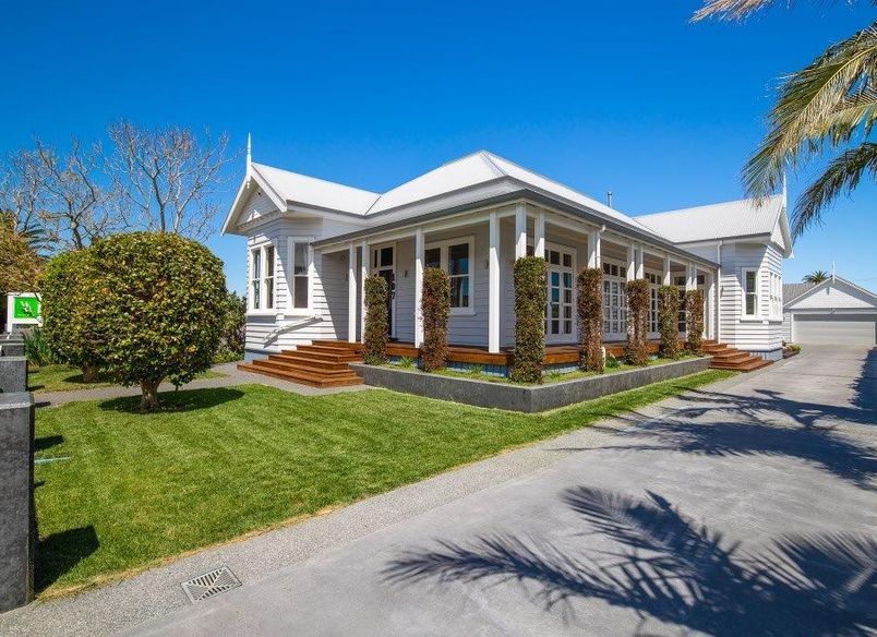 Thames Residence
