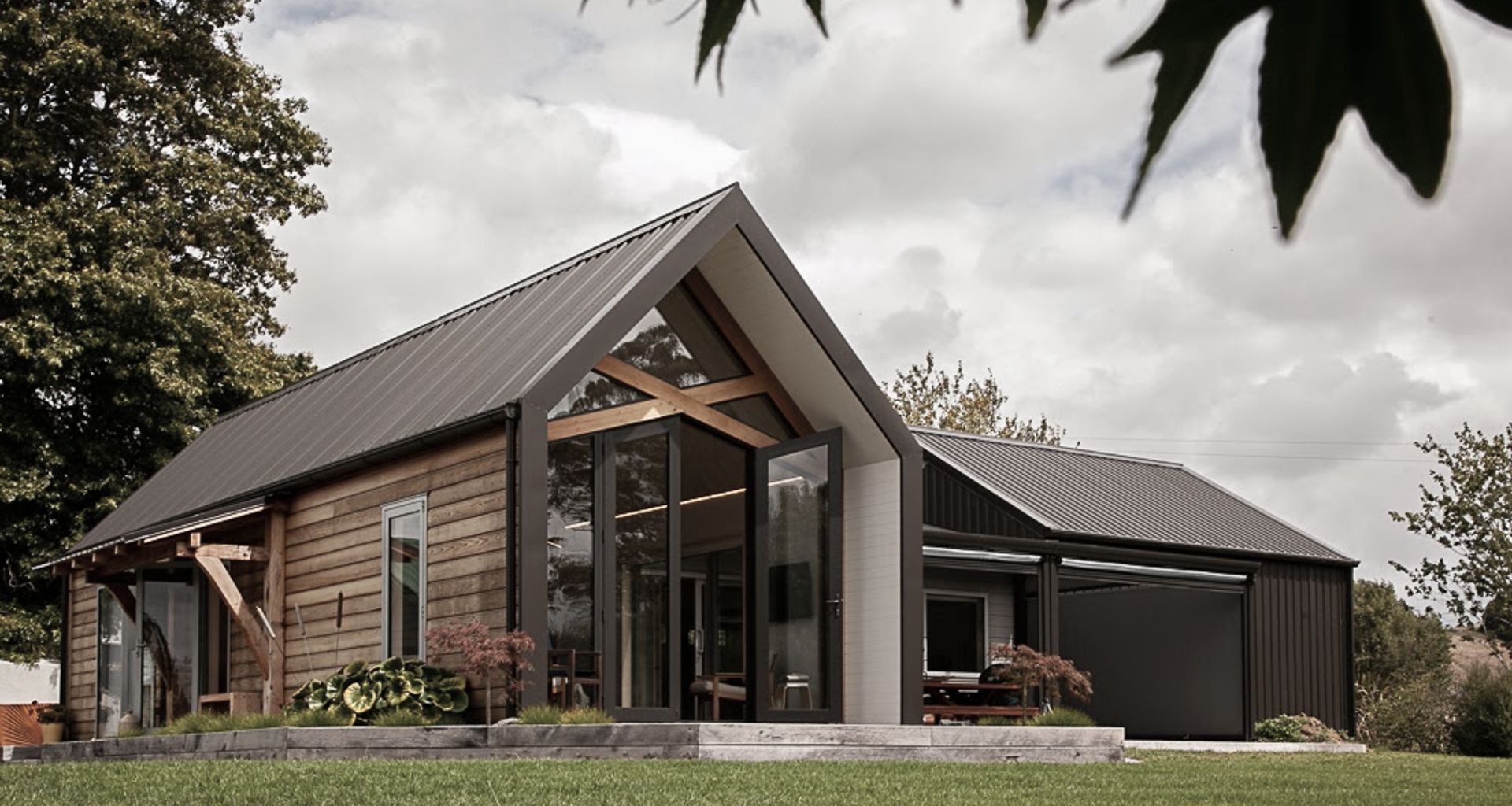 Rural Euro-Style Barn banner