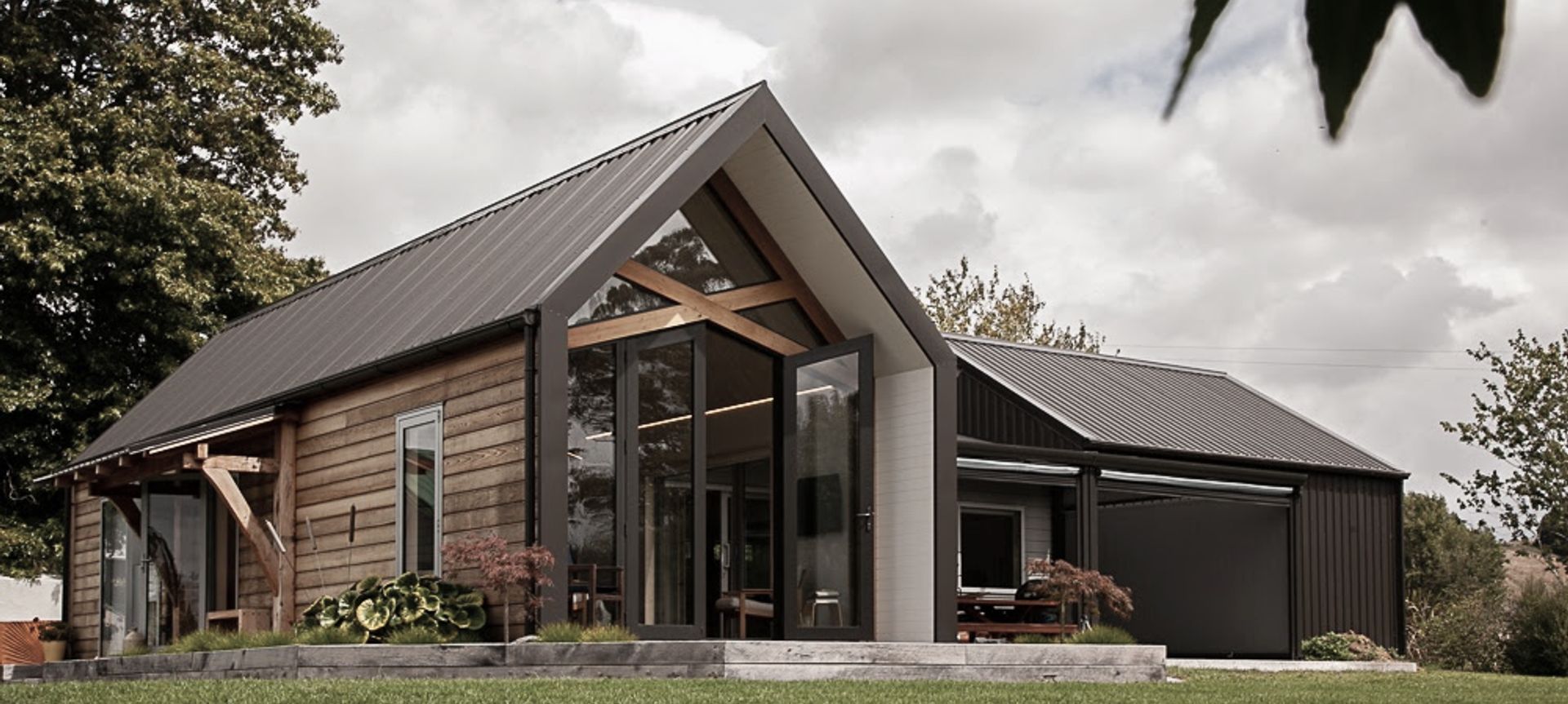 Rural Euro-Style Barn banner