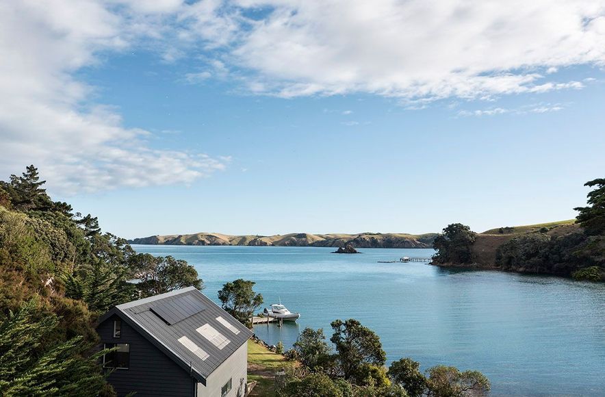 Rakino Boatshed