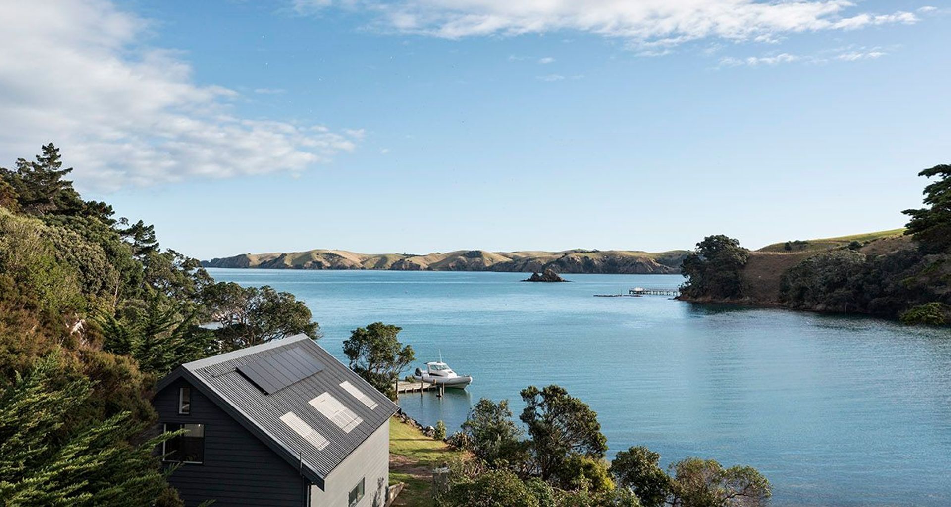 Rakino Boatshed banner