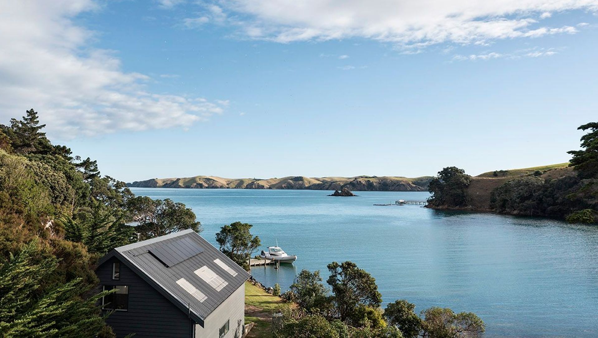 Rakino Boatshed banner