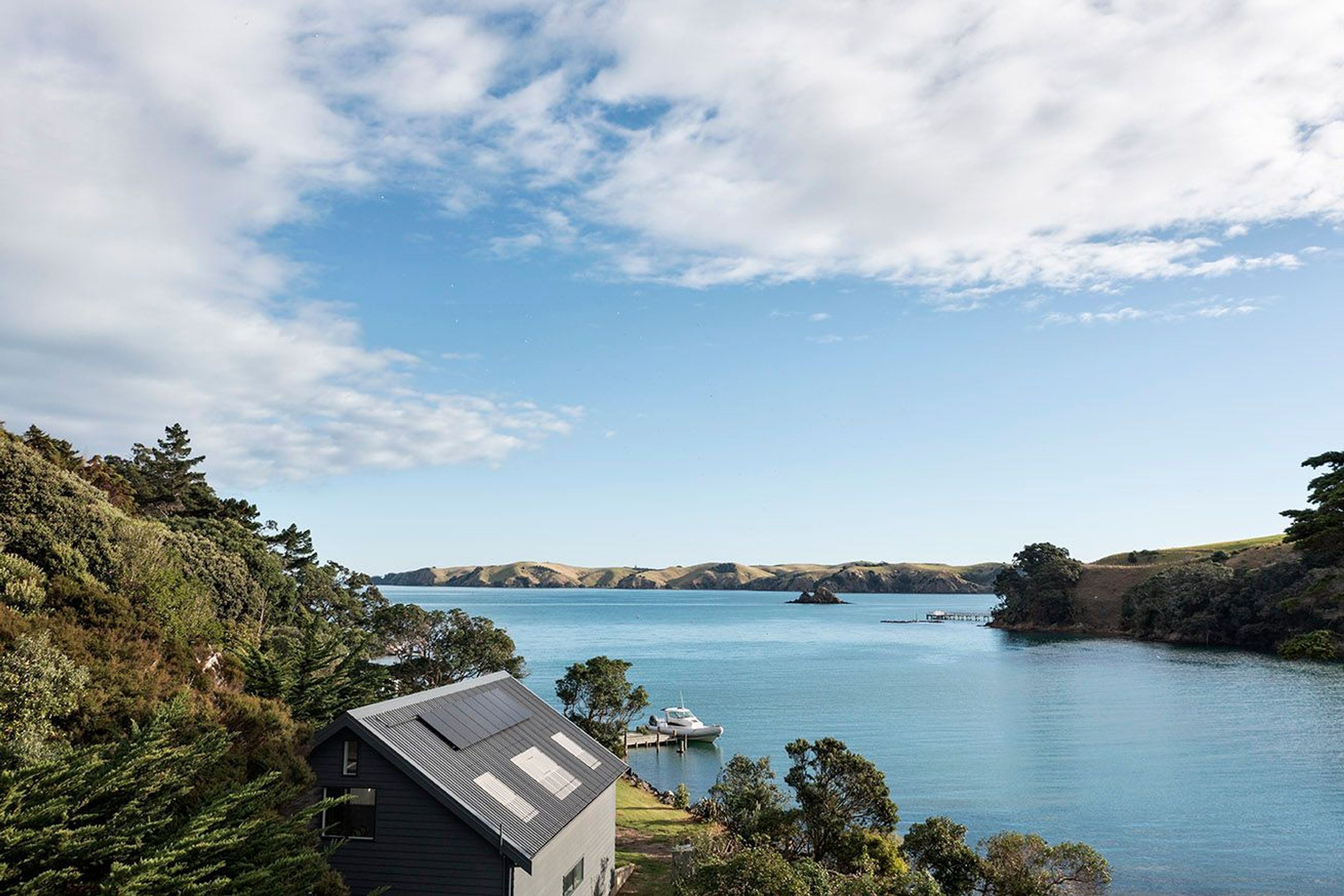 Rakino Boatshed