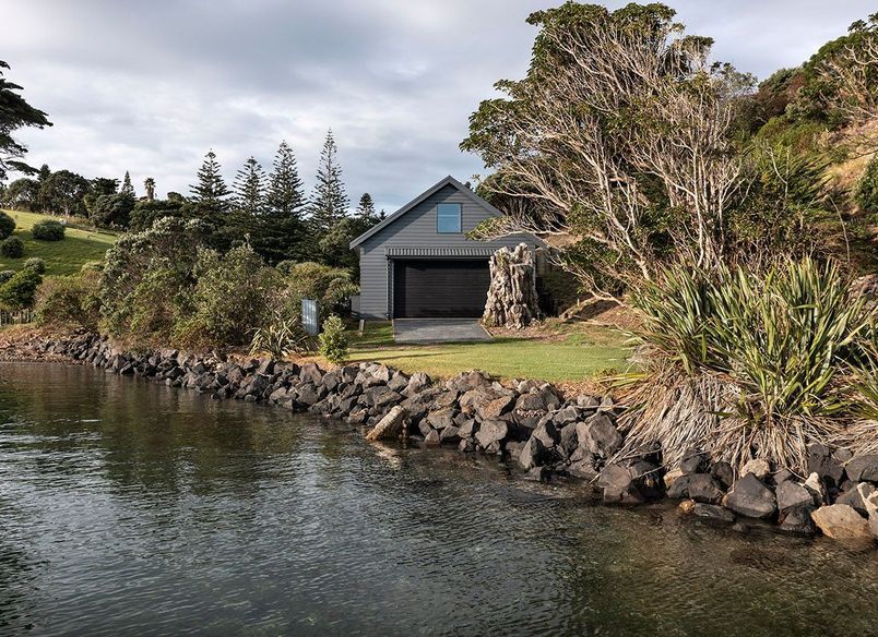 Rakino Boatshed
