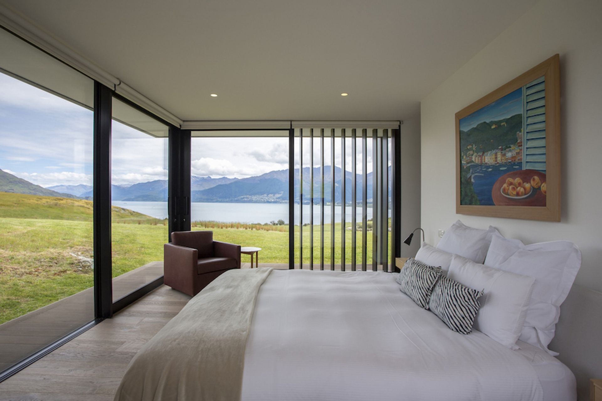 Jacks Point Lake House