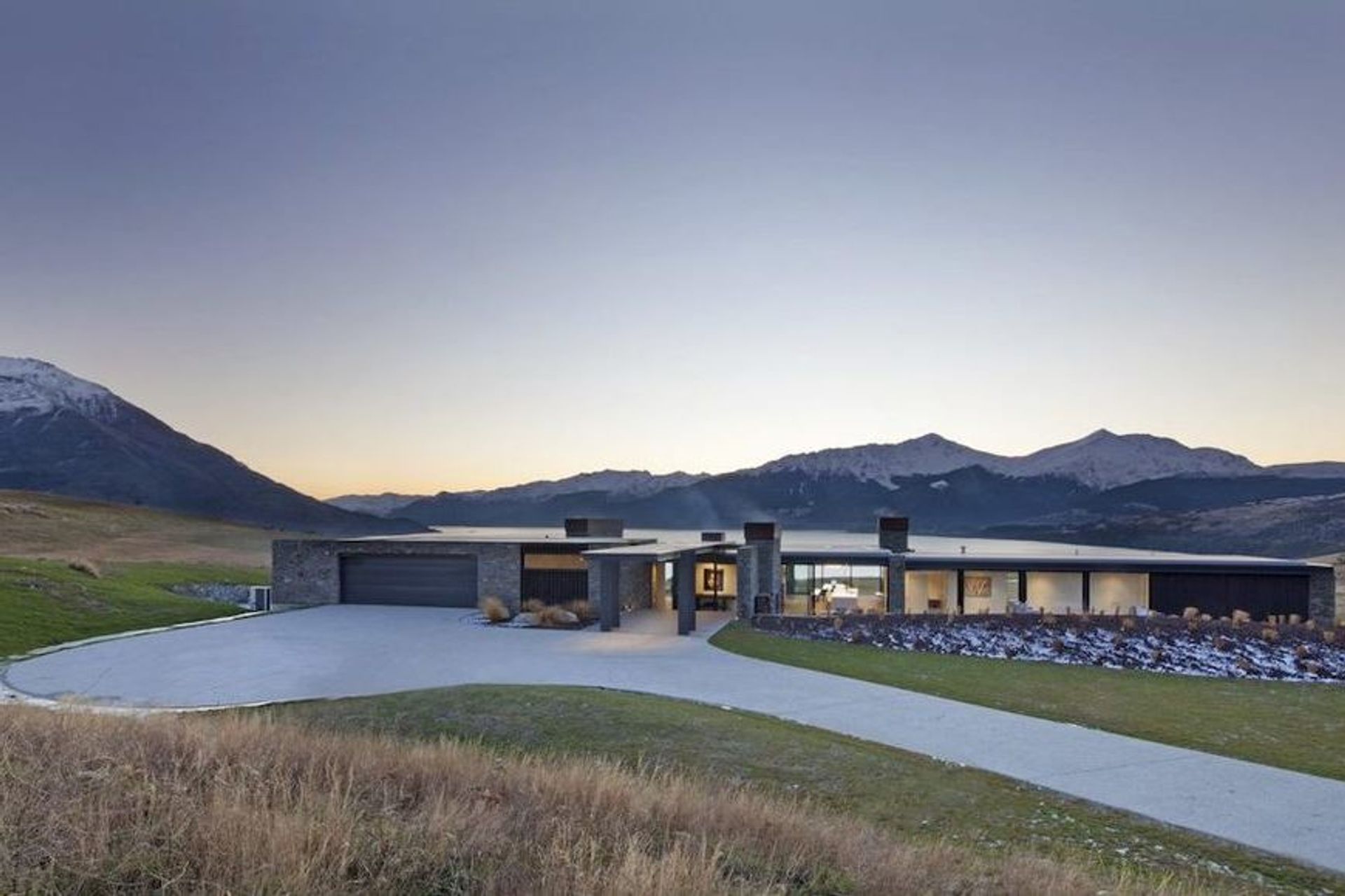 Jacks Point Lake House