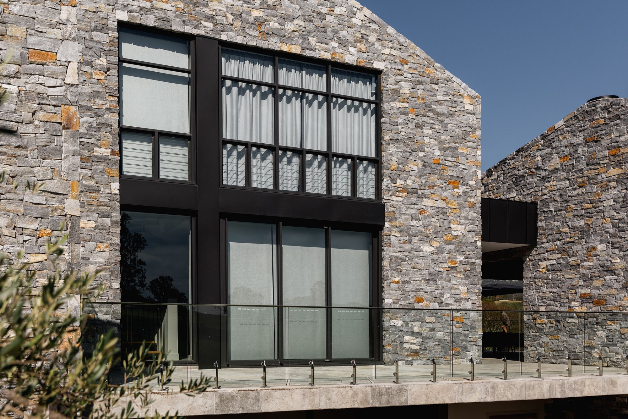 Mount View - Building Design