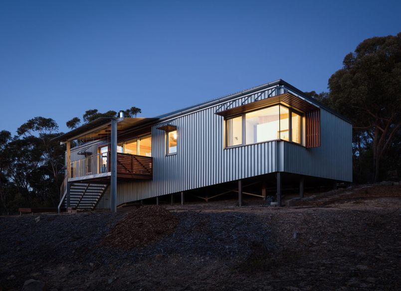 L-House