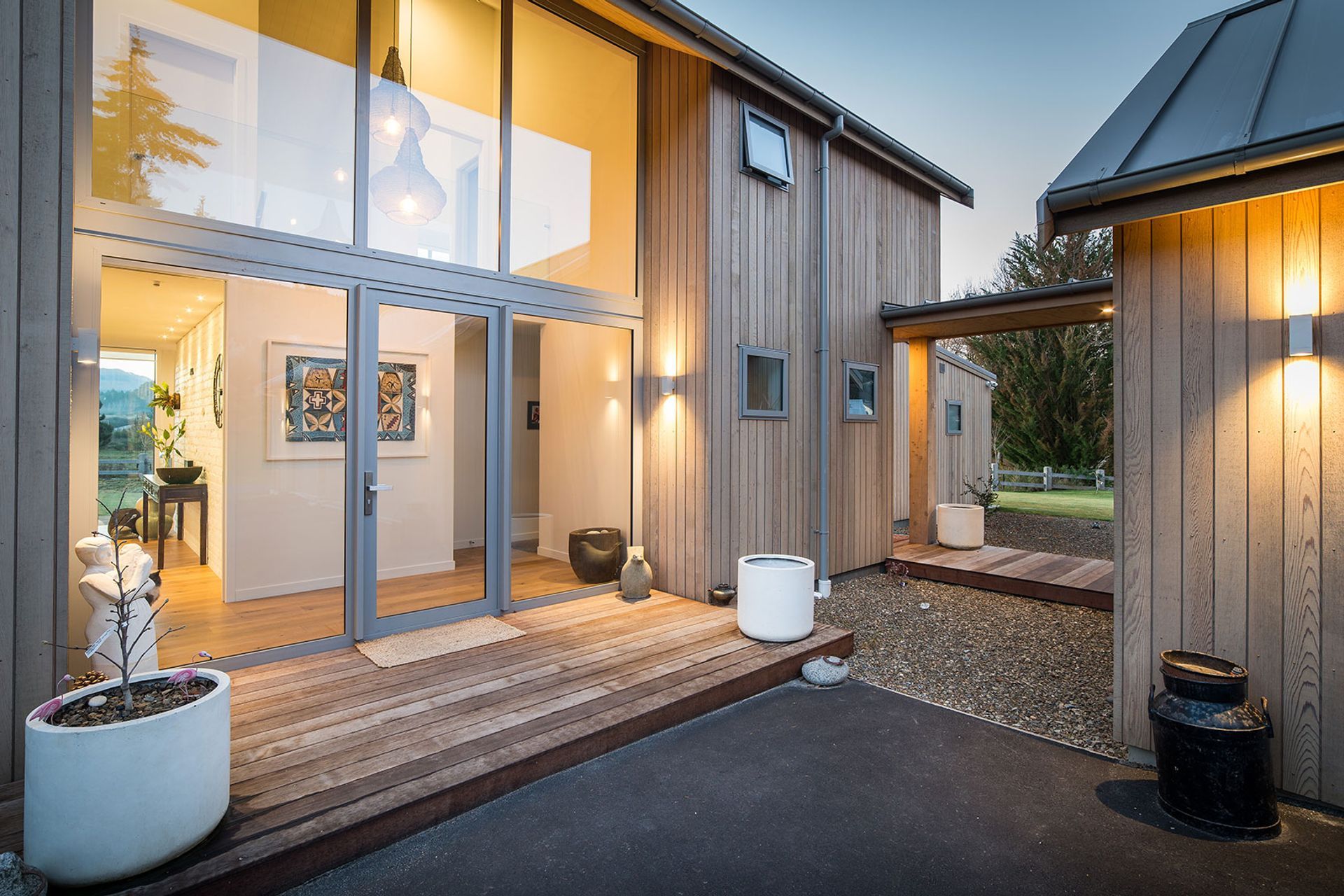 Mount Iron Barn, Wanaka