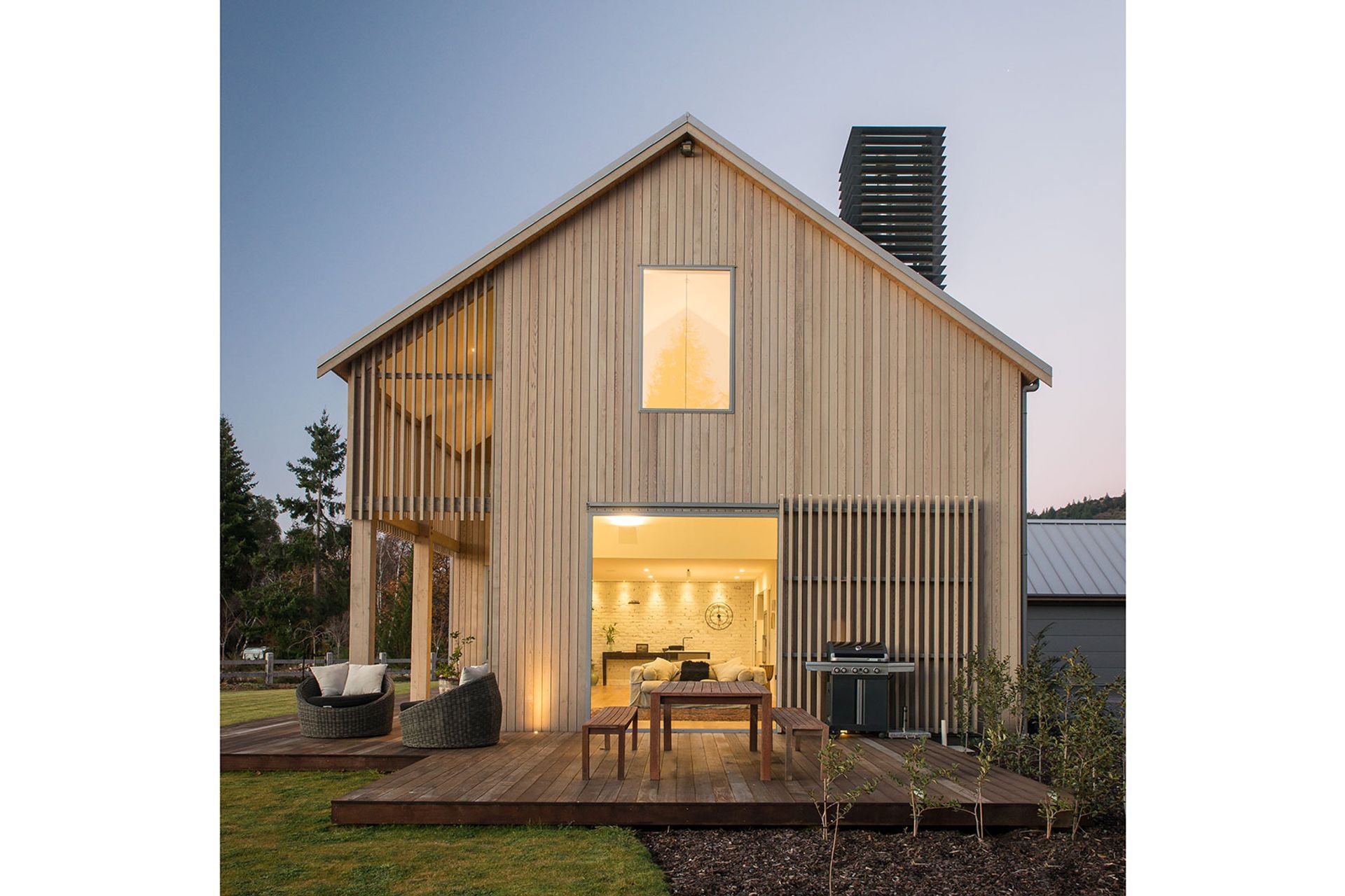 Mount Iron Barn, Wanaka