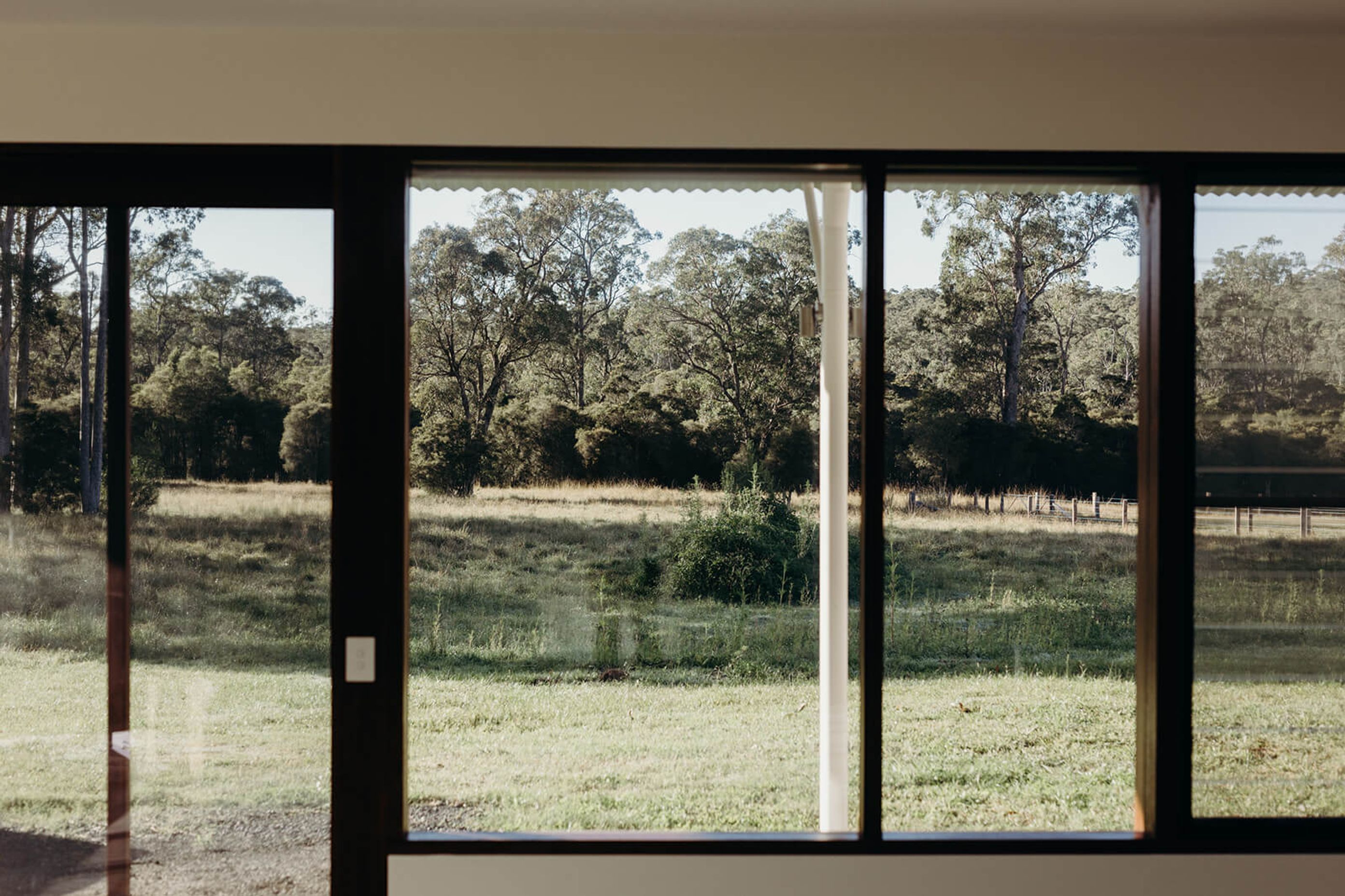 DOORALONG HOUSE