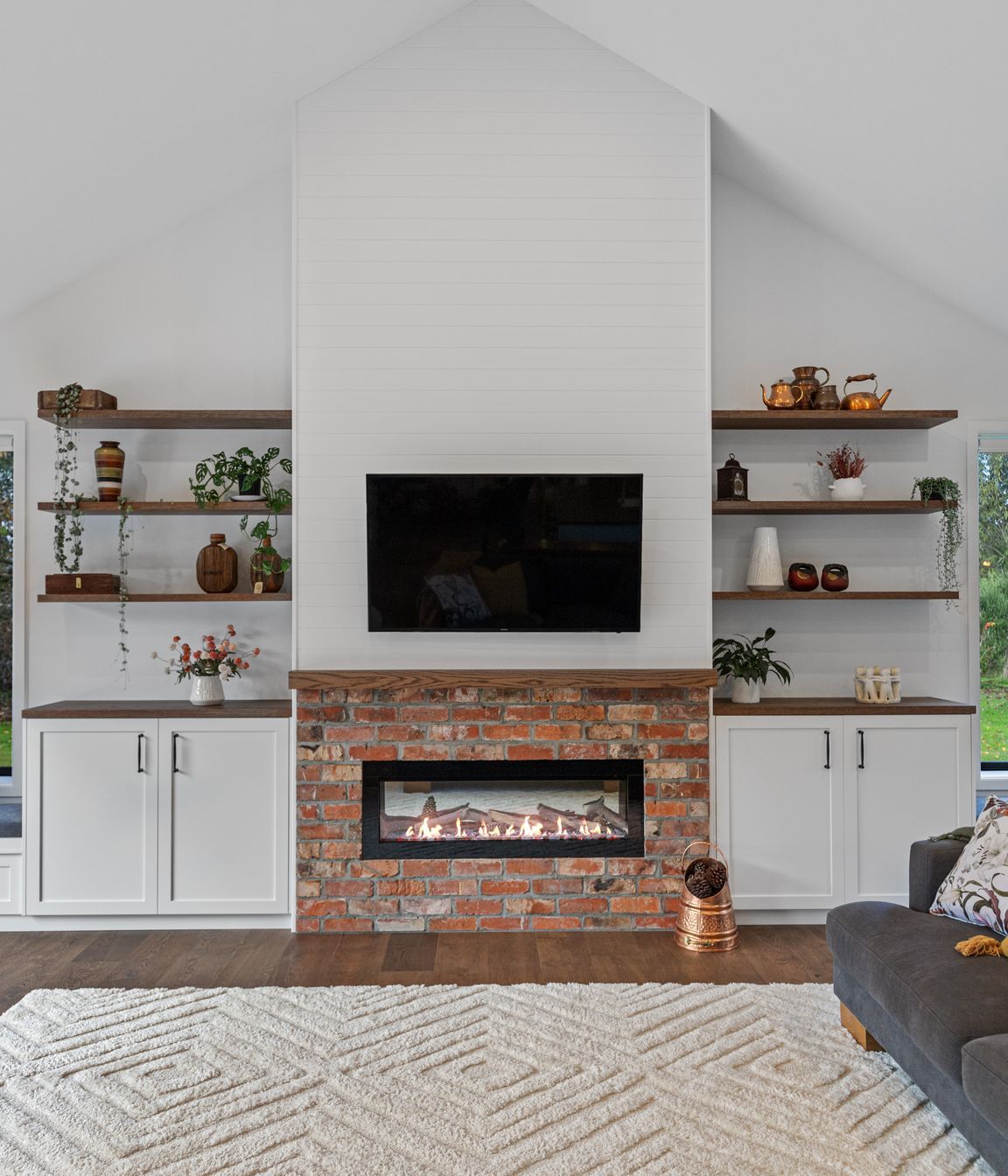 Living-Fireplace-2.jpeg