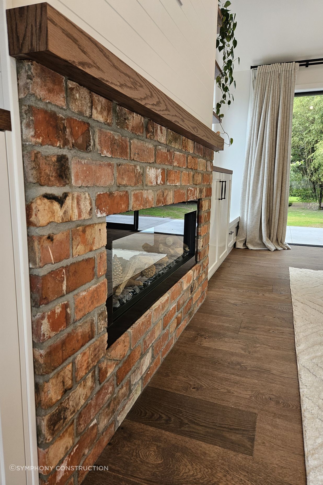 Living-Fireplace.jpg