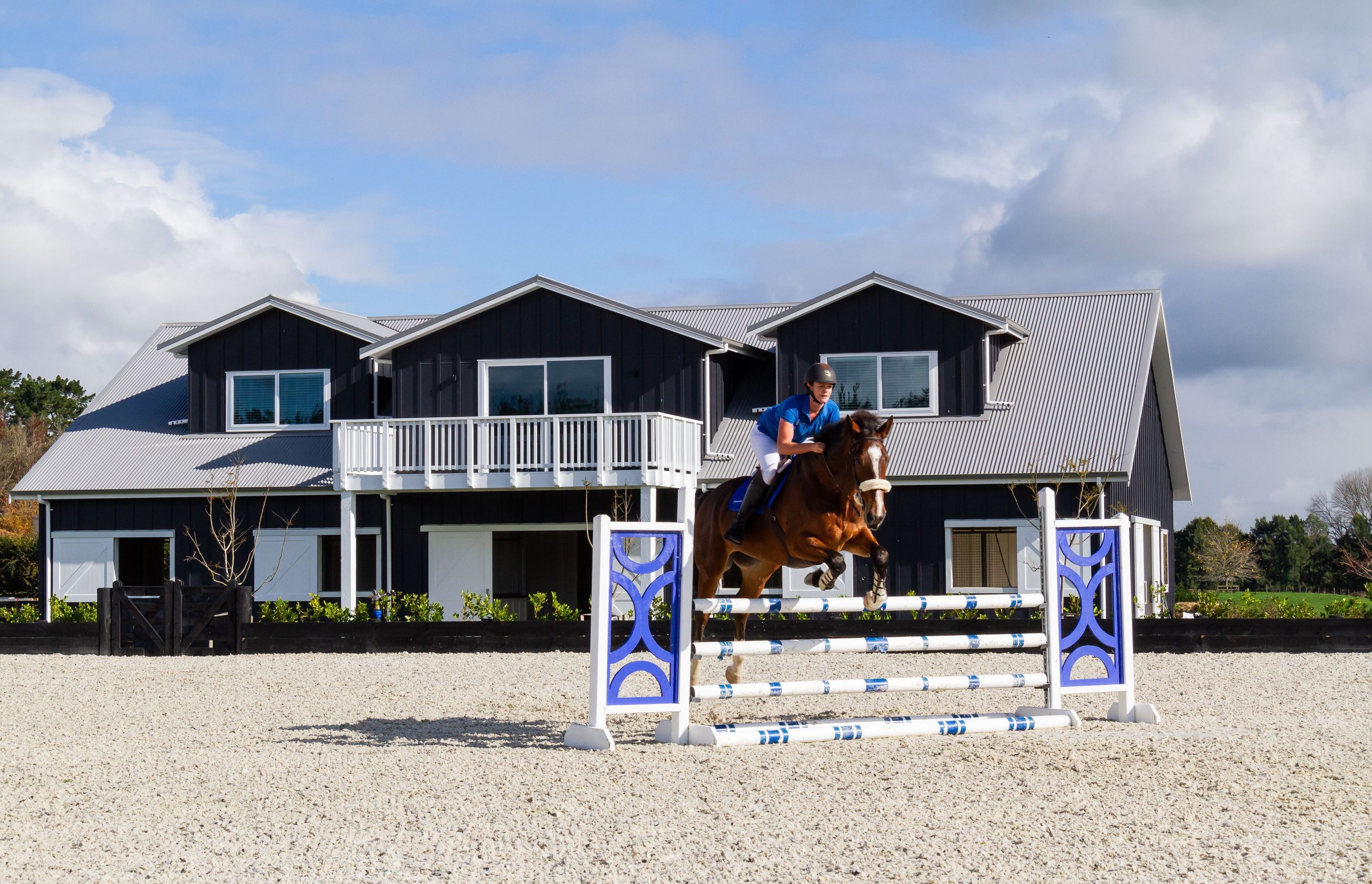 Newbury barn with stables