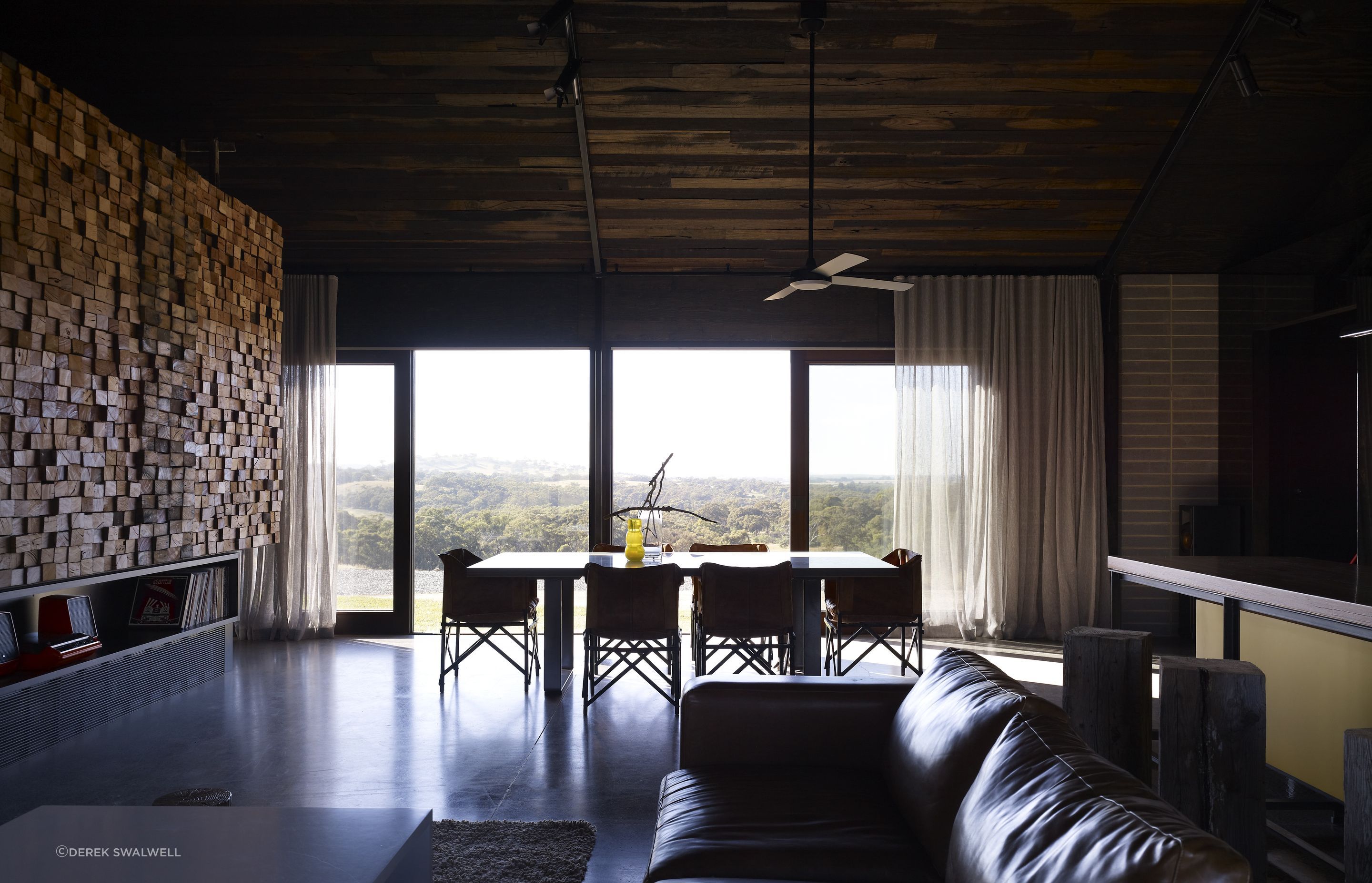 Hill Plains House
