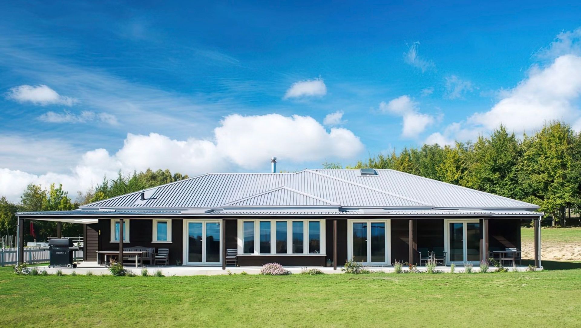 Moutere Home banner