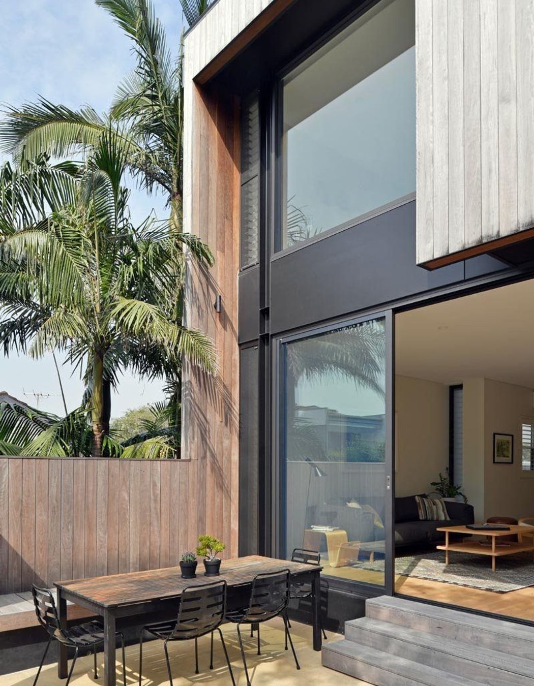 Hardy St, North Bondi