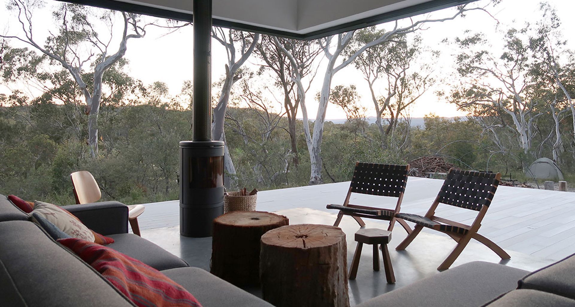 Off Grid House banner