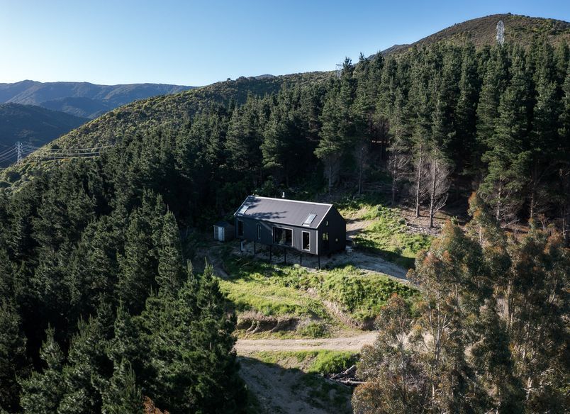 Off the Grid - Featherston