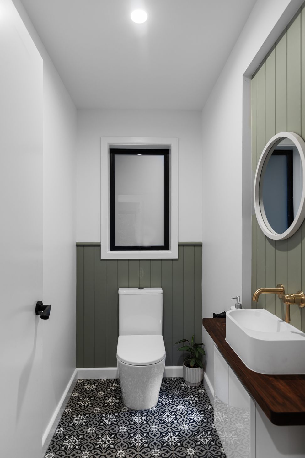 Powder-Room.jpeg