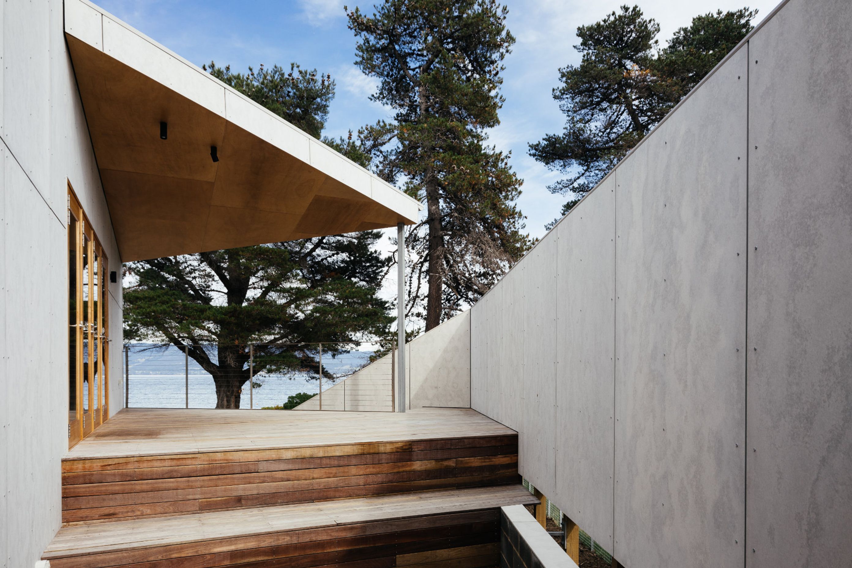 Dennes Point