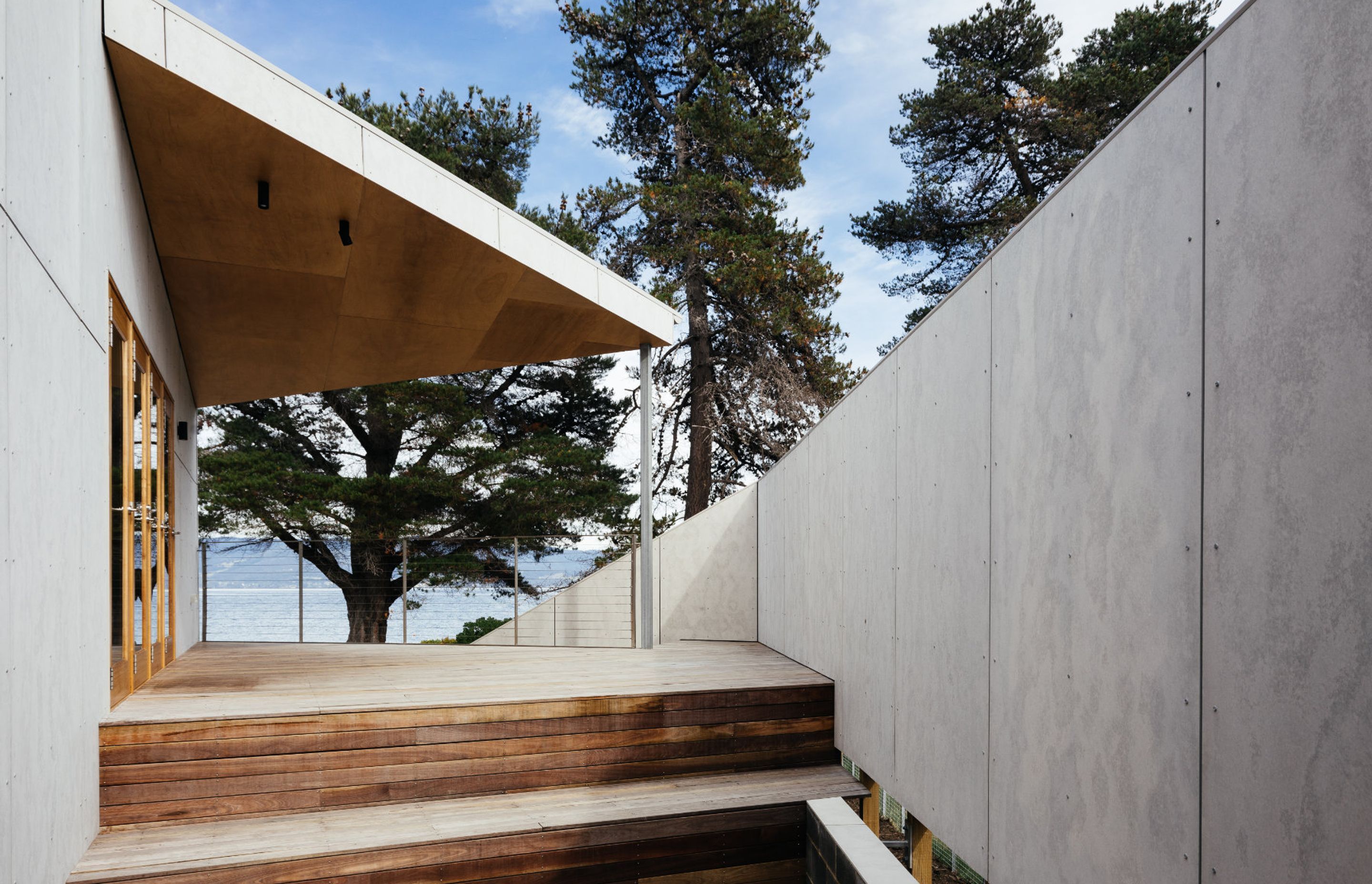 Dennes Point