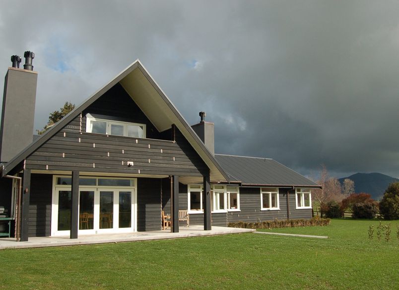 Te Awamutu Farm House