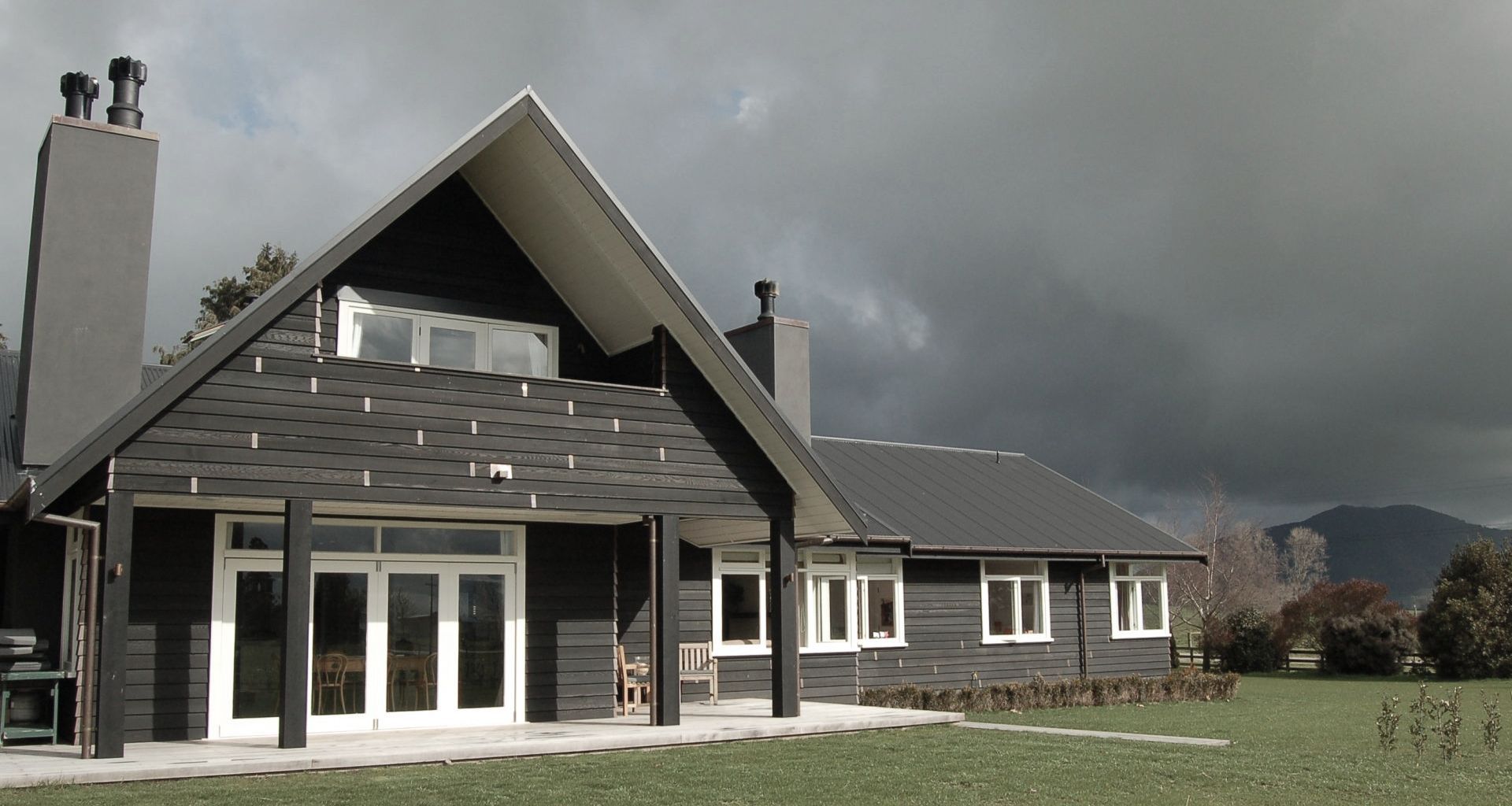 Te Awamutu Farm House banner